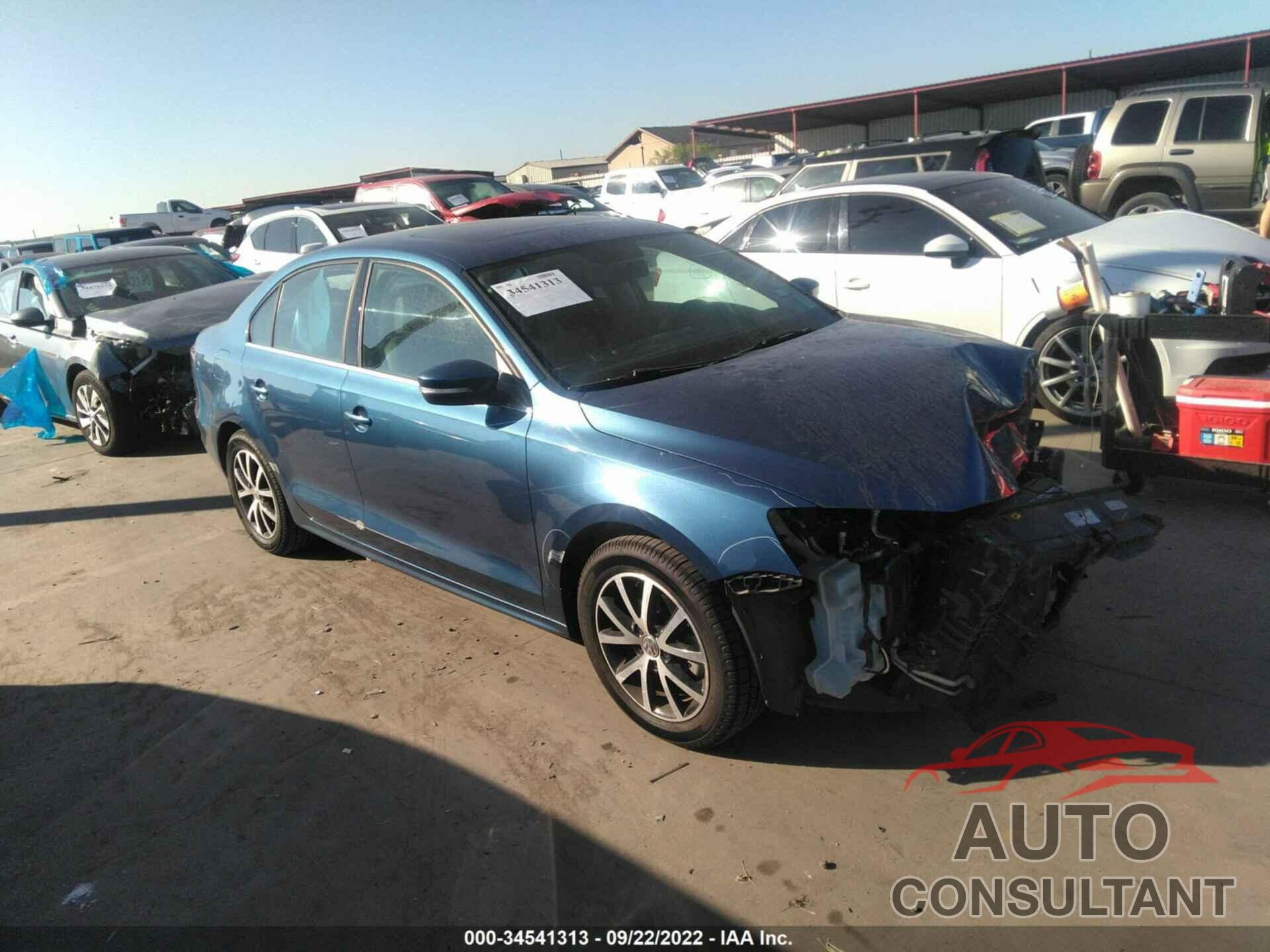 VOLKSWAGEN JETTA 2017 - 3VWDB7AJXHM387416