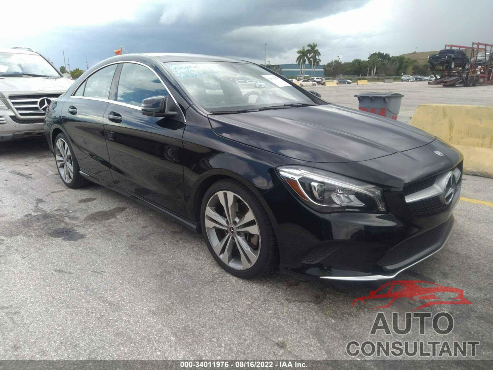 MERCEDES-BENZ CLA 2019 - WDDSJ4EB5KN720865