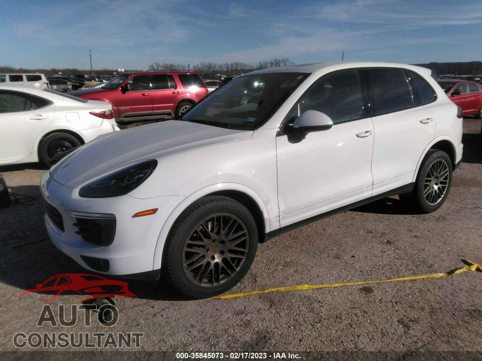 PORSCHE CAYENNE 2017 - WP1AA2A21HKA81067