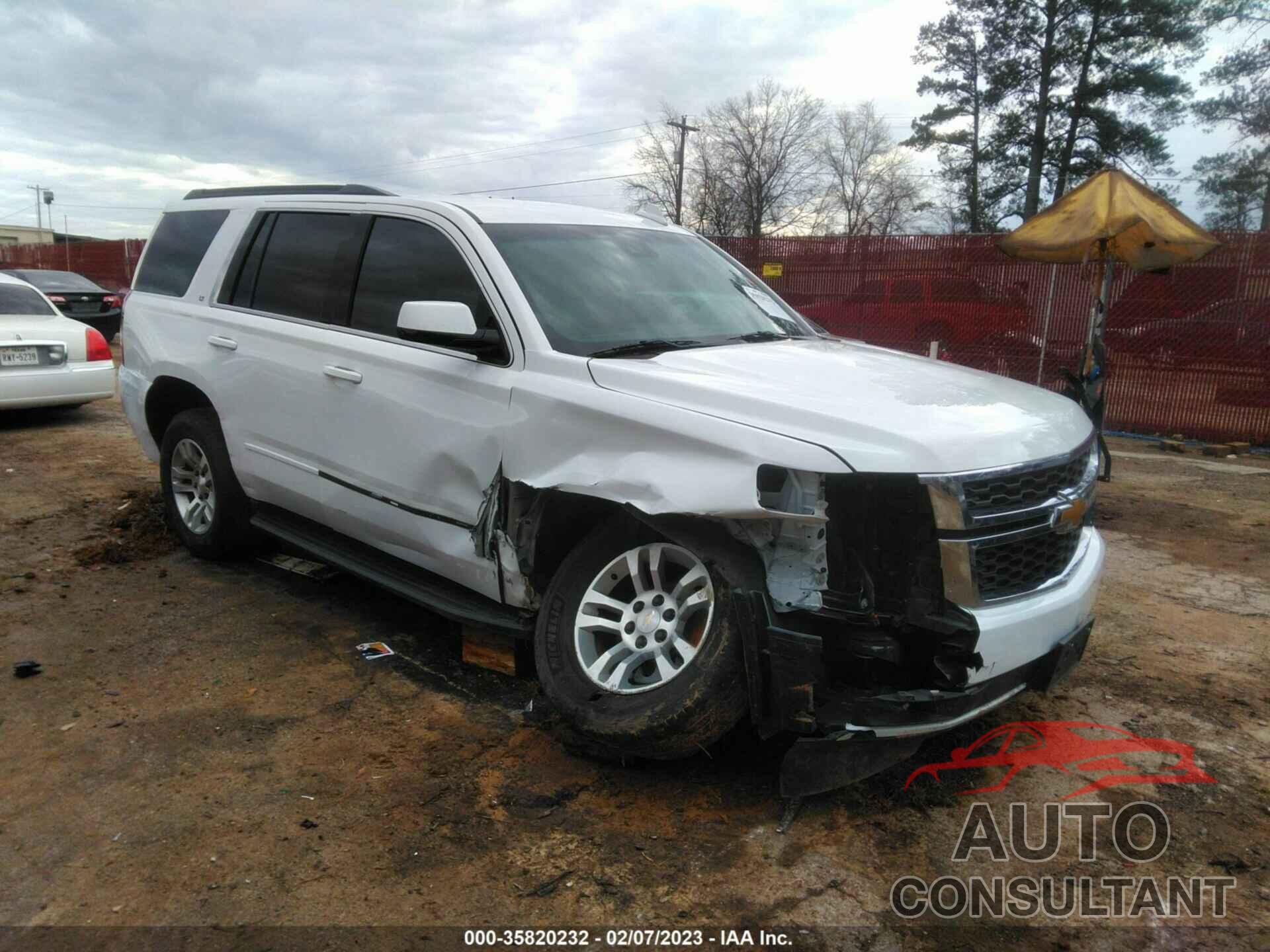 CHEVROLET TAHOE 2017 - 1GNSKBKC6HR320749