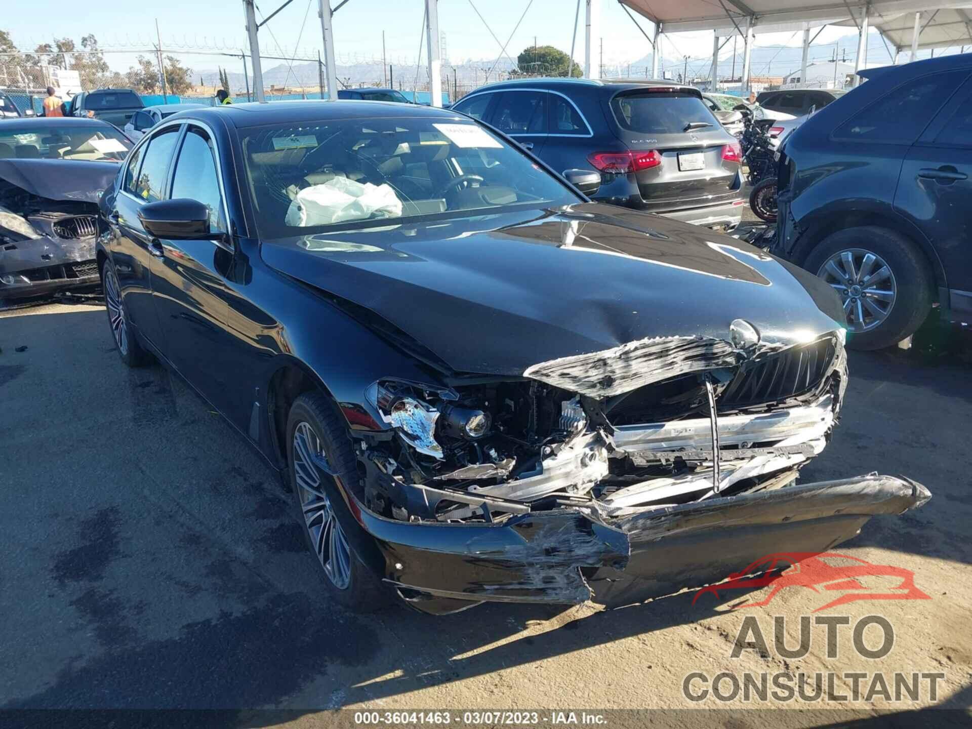 BMW 5 SERIES 2018 - WBAJA9C52JG622859