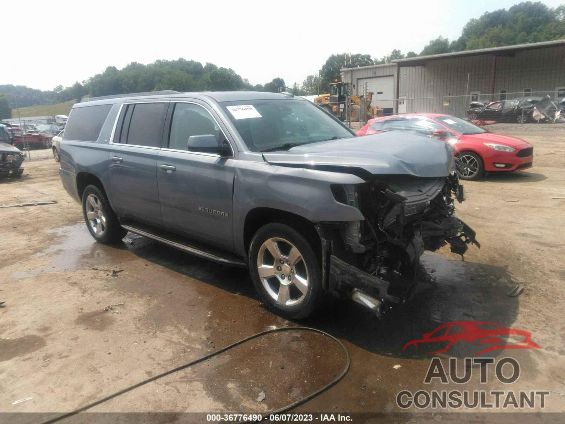 CHEVROLET SUBURBAN 2016 - 1GNSKHKC9GR124208