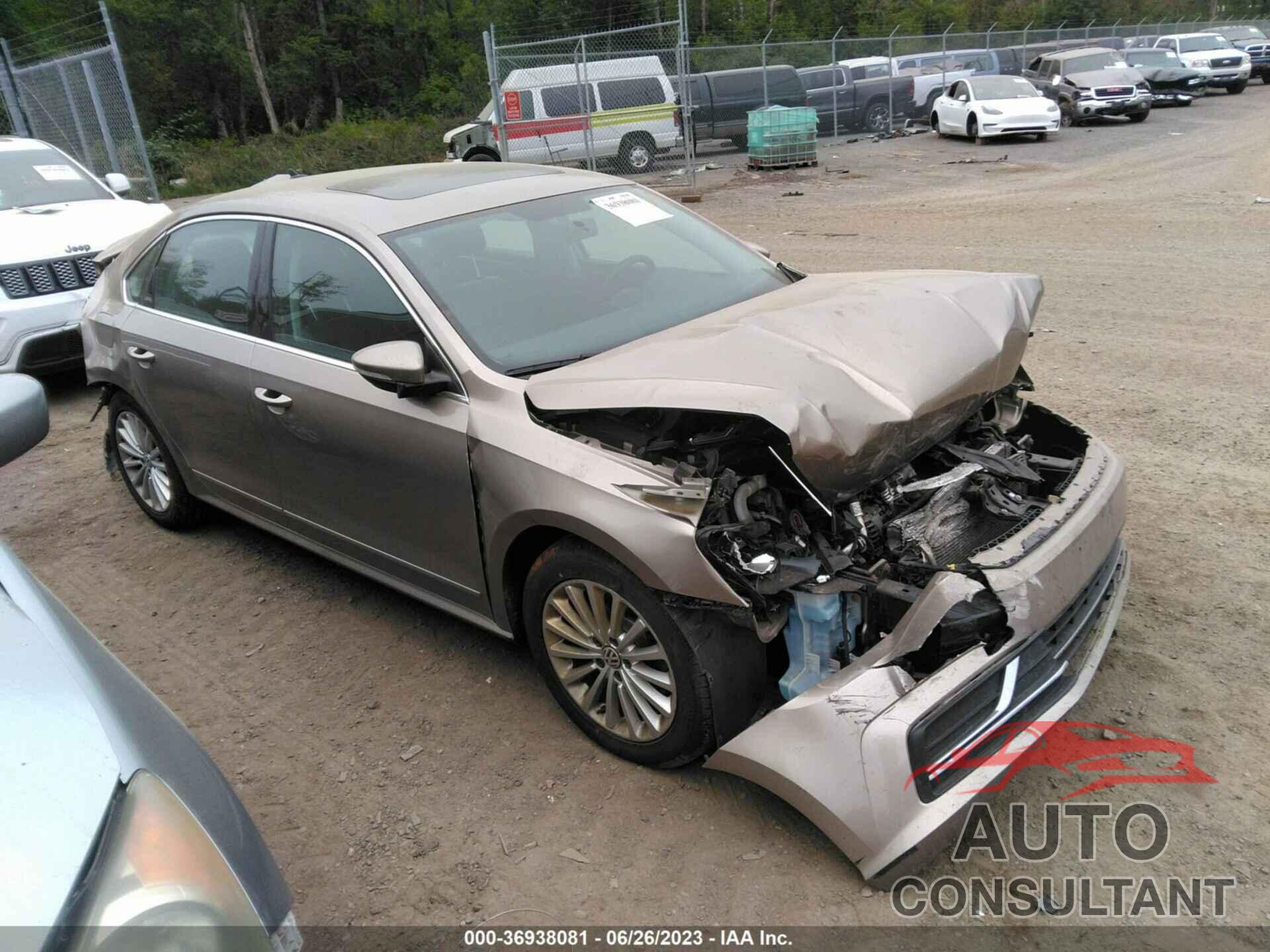 VOLKSWAGEN PASSAT 2016 - 1VWBS7A35GC015684
