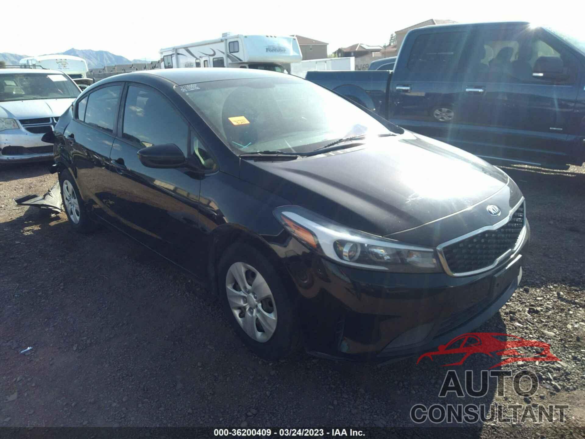 KIA FORTE 2018 - 3KPFL4A7XJE193075