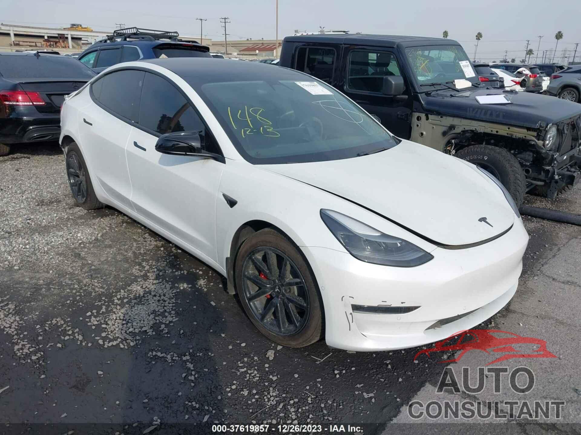 TESLA MODEL 3 2021 - 5YJ3E1EA1MF015796