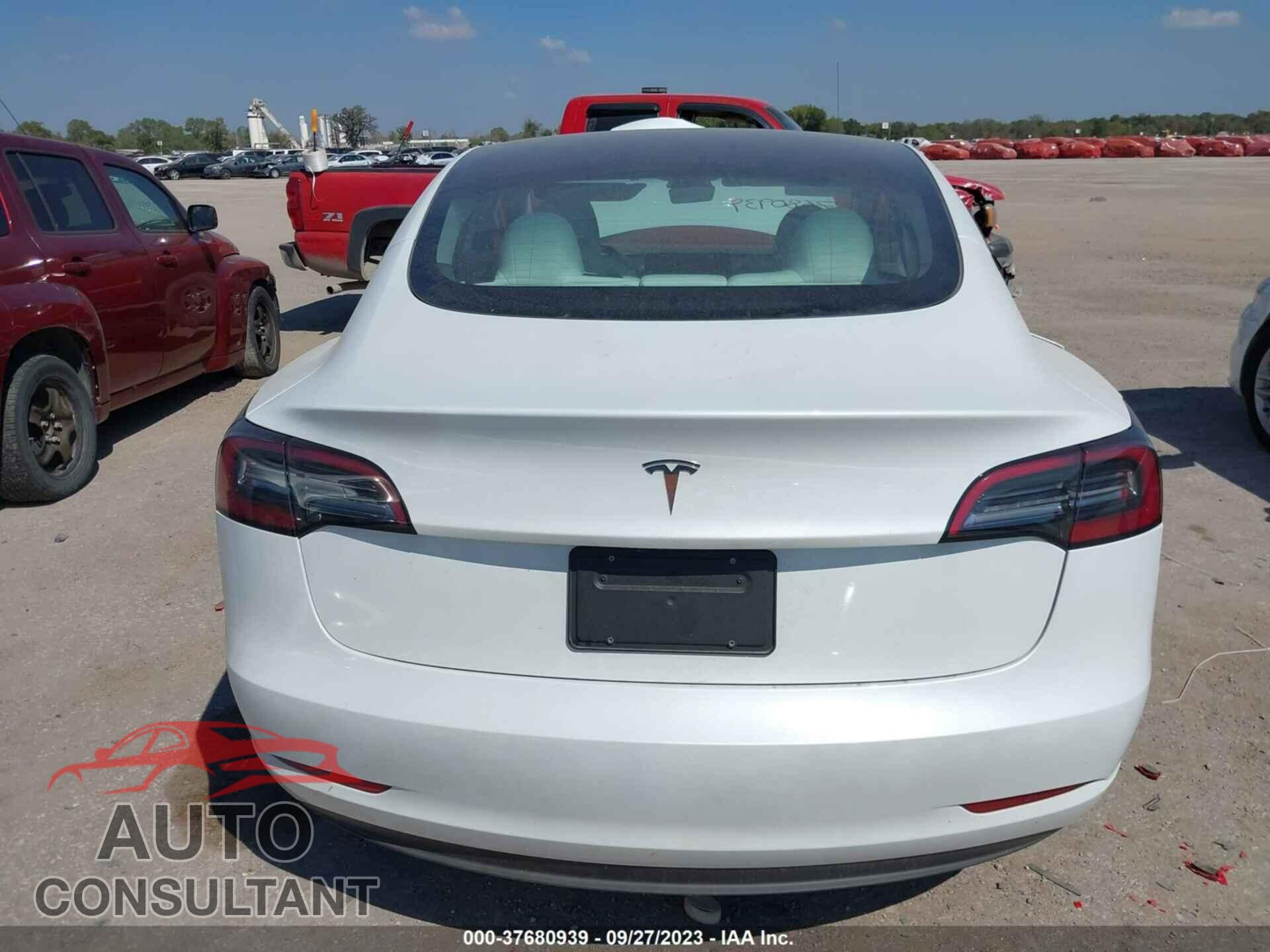 TESLA MODEL 3 2023 - 5YJ3E1EA1PF630742