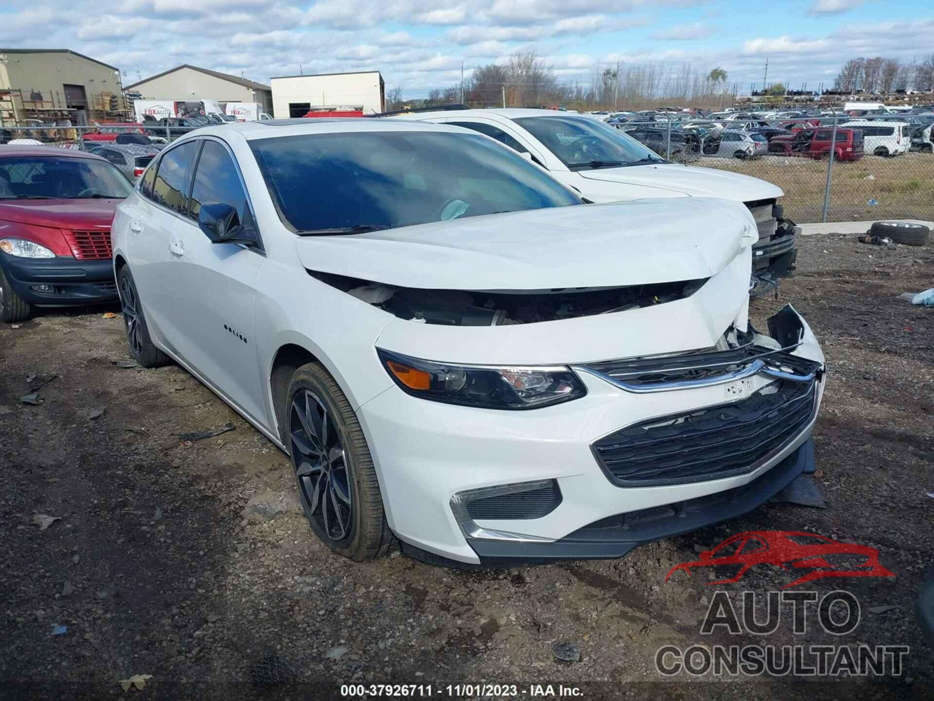 CHEVROLET MALIBU 2017 - 1G1ZE5ST2HF239922