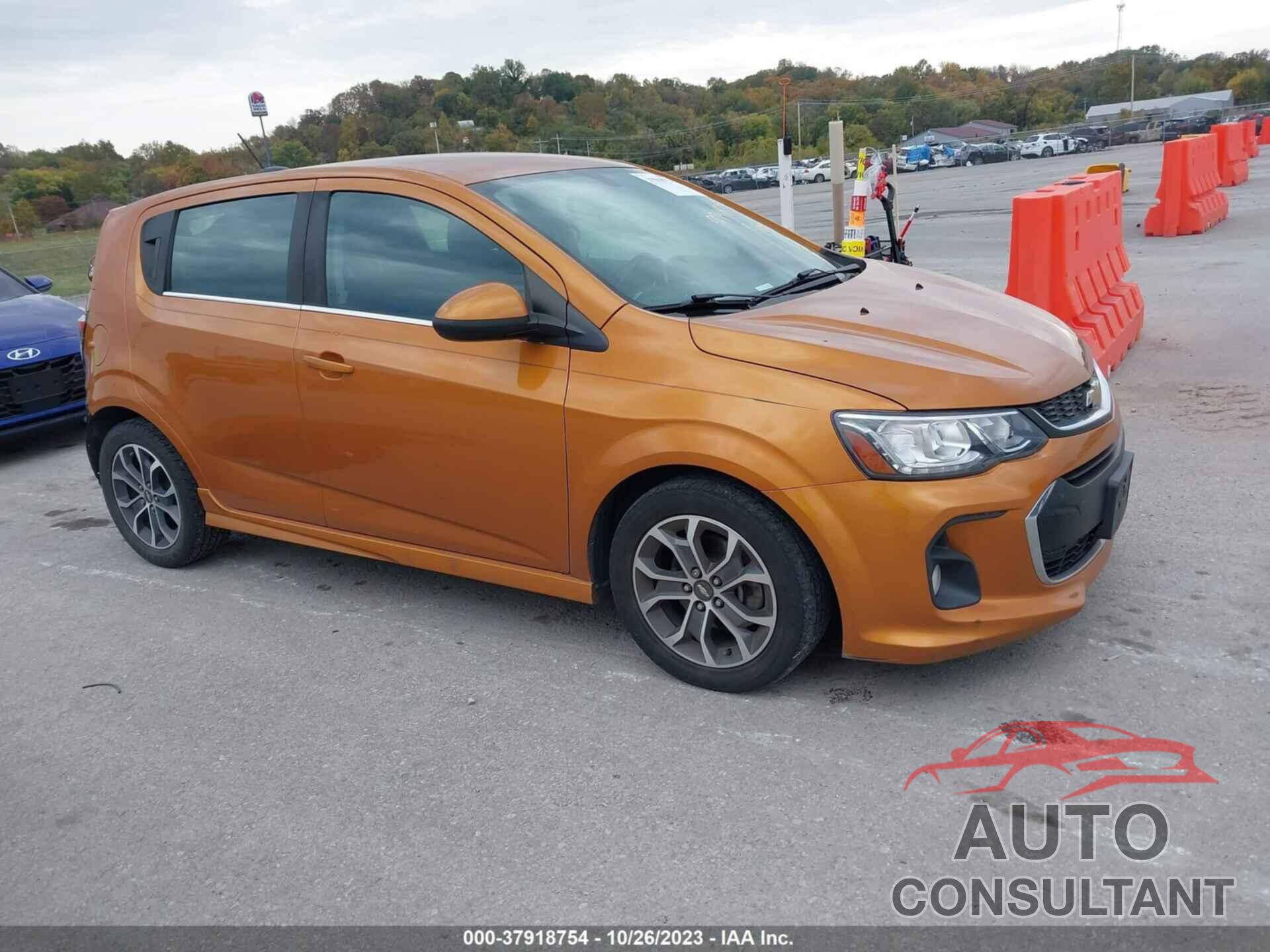 CHEVROLET SONIC 2017 - 1G1JD6SH7H4129221