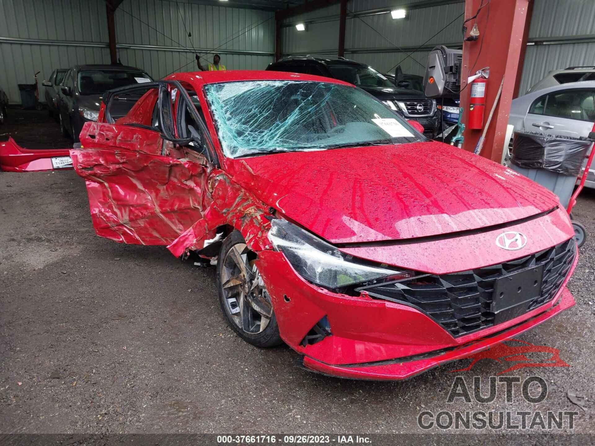 HYUNDAI ELANTRA 2023 - 5NPLS4AG0PH119626
