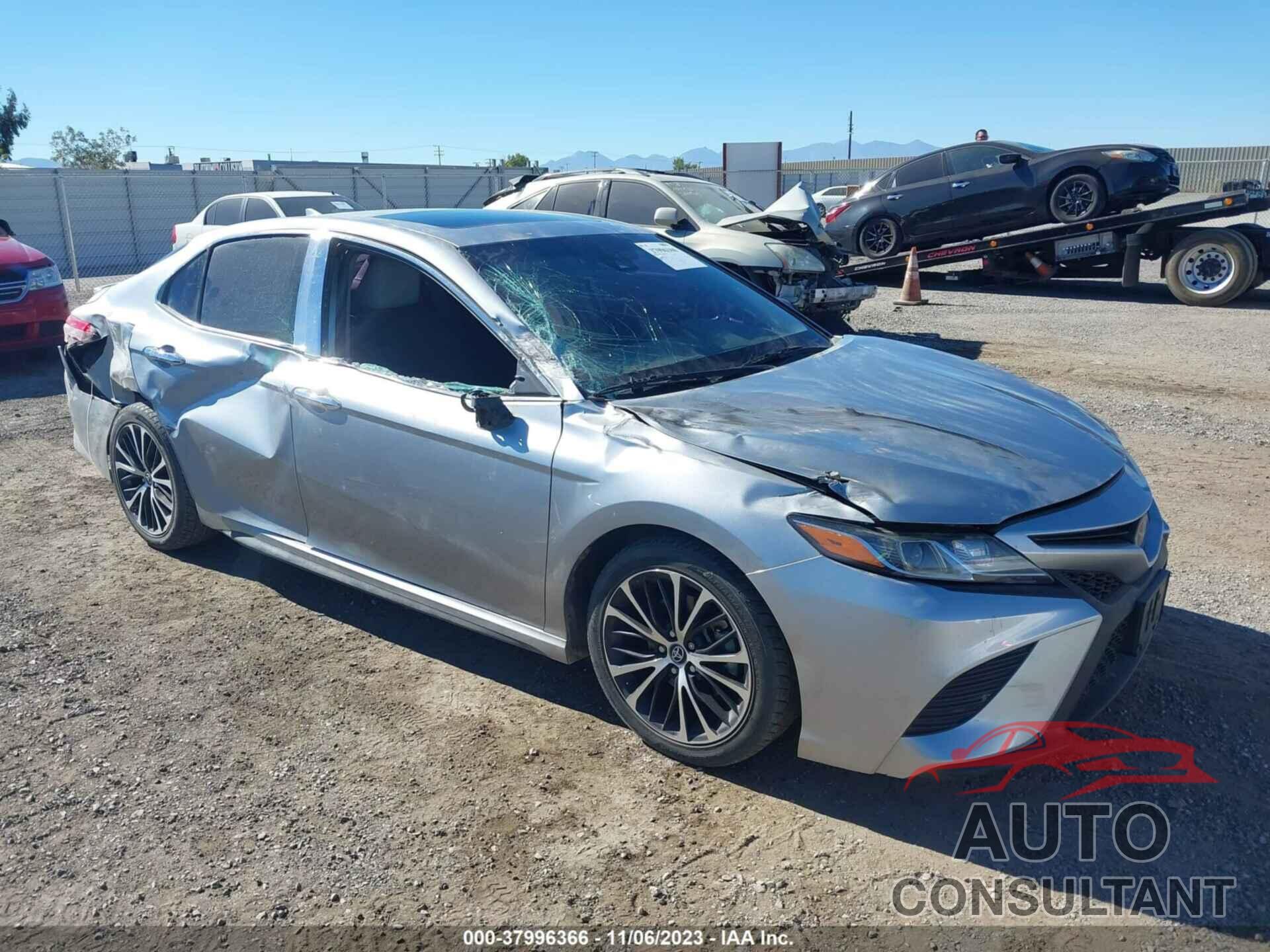 TOYOTA CAMRY 2019 - 4T1B11HK3KU783775