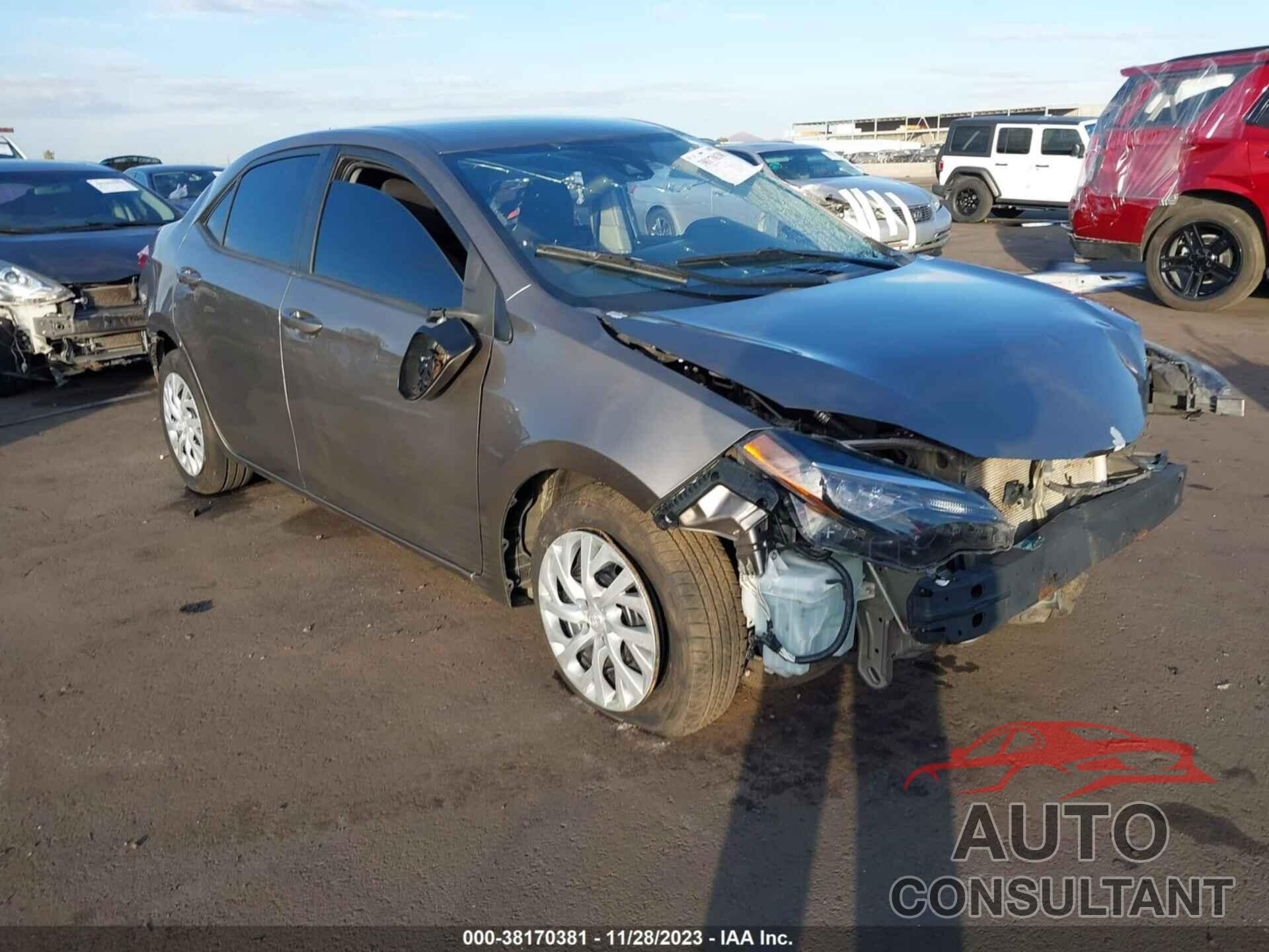TOYOTA COROLLA 2018 - 5YFBURHE8JP761464
