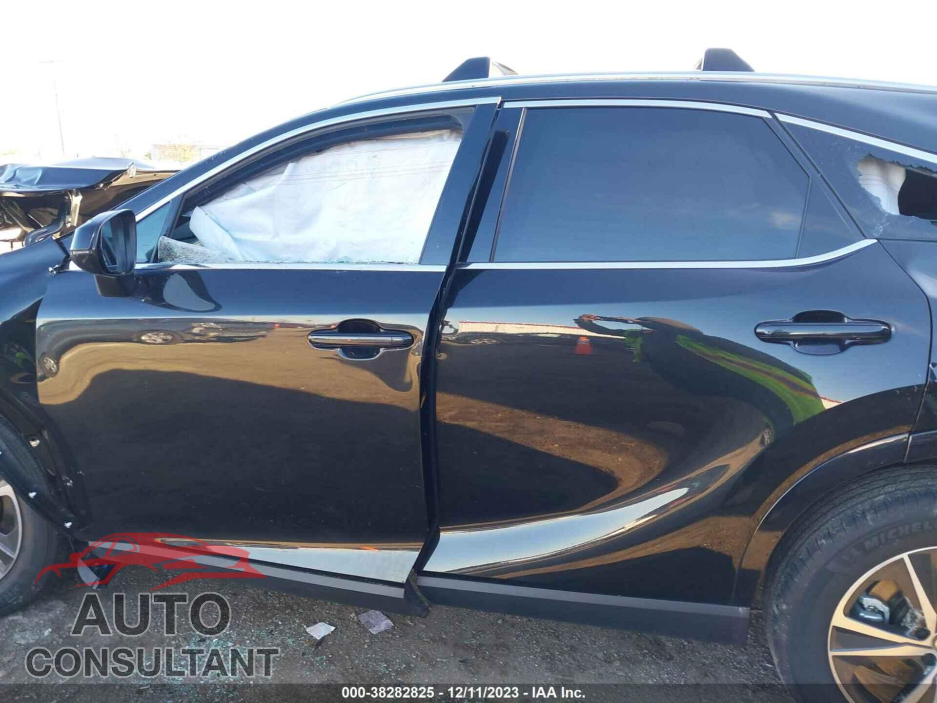 LEXUS RX 2023 - 2T2BBMCA0PC007640