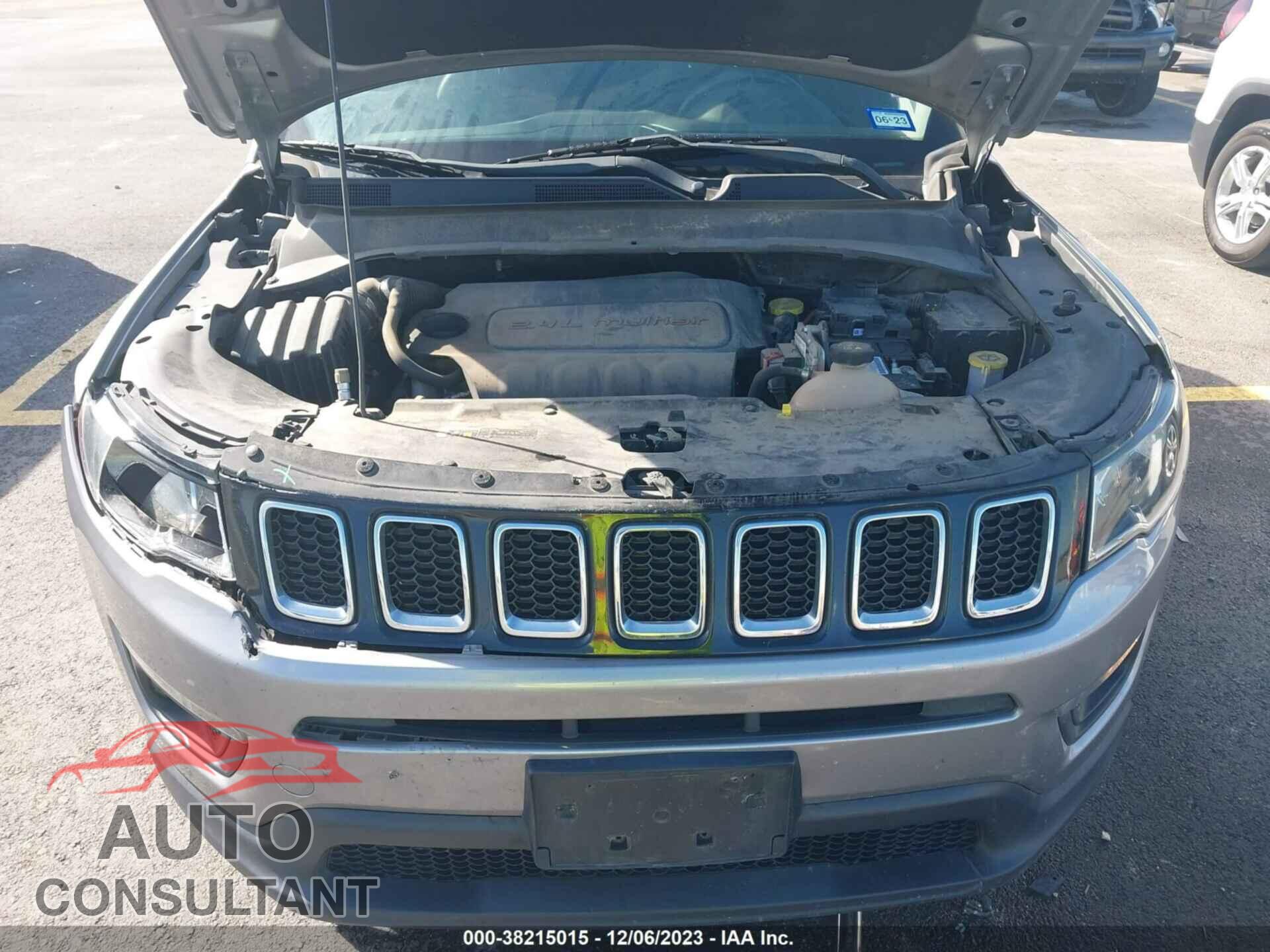 JEEP COMPASS 2018 - 3C4NJCBB2JT287008