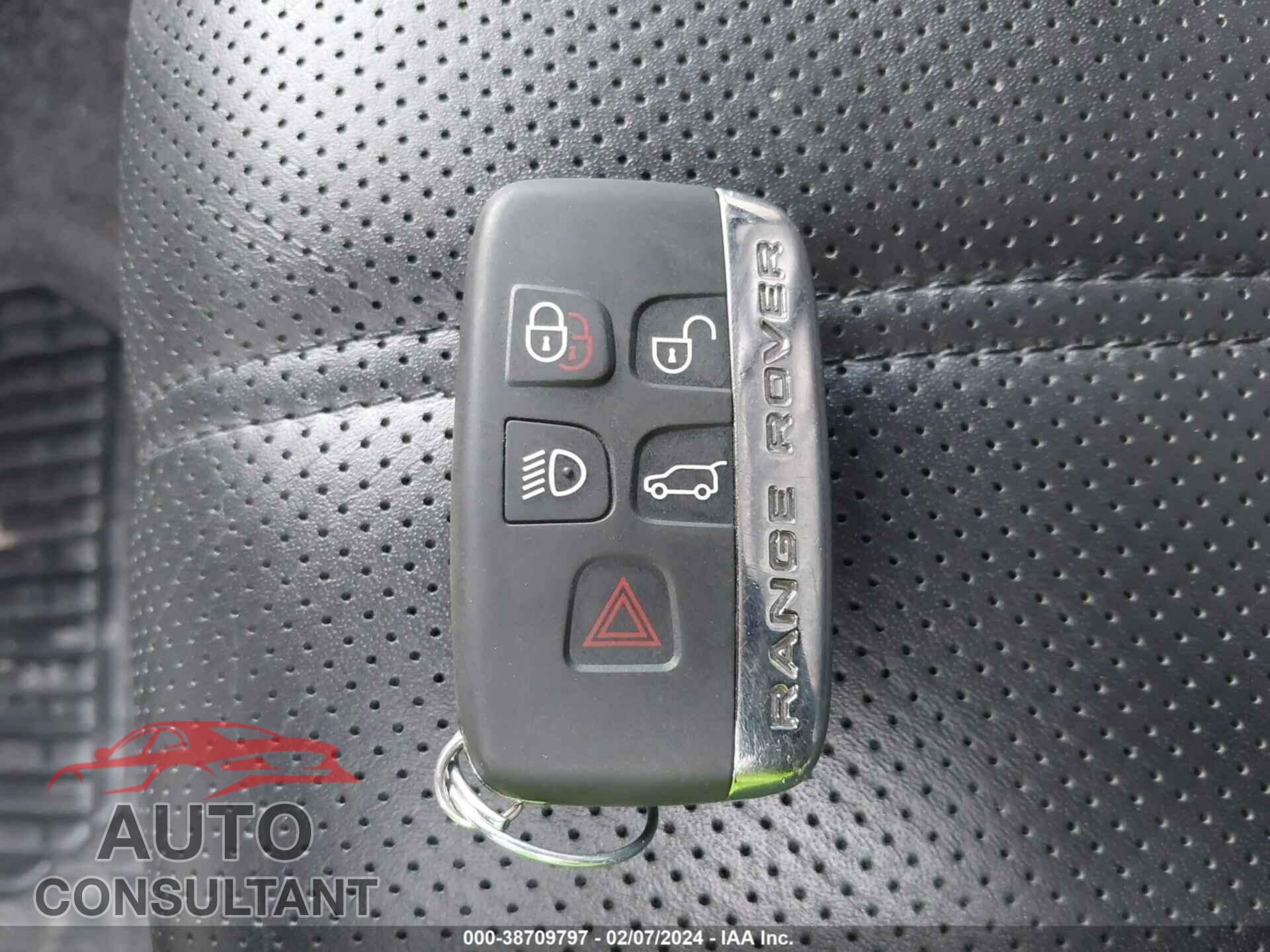 LAND ROVER RANGE ROVER 2016 - SALGS2KF0GA272647