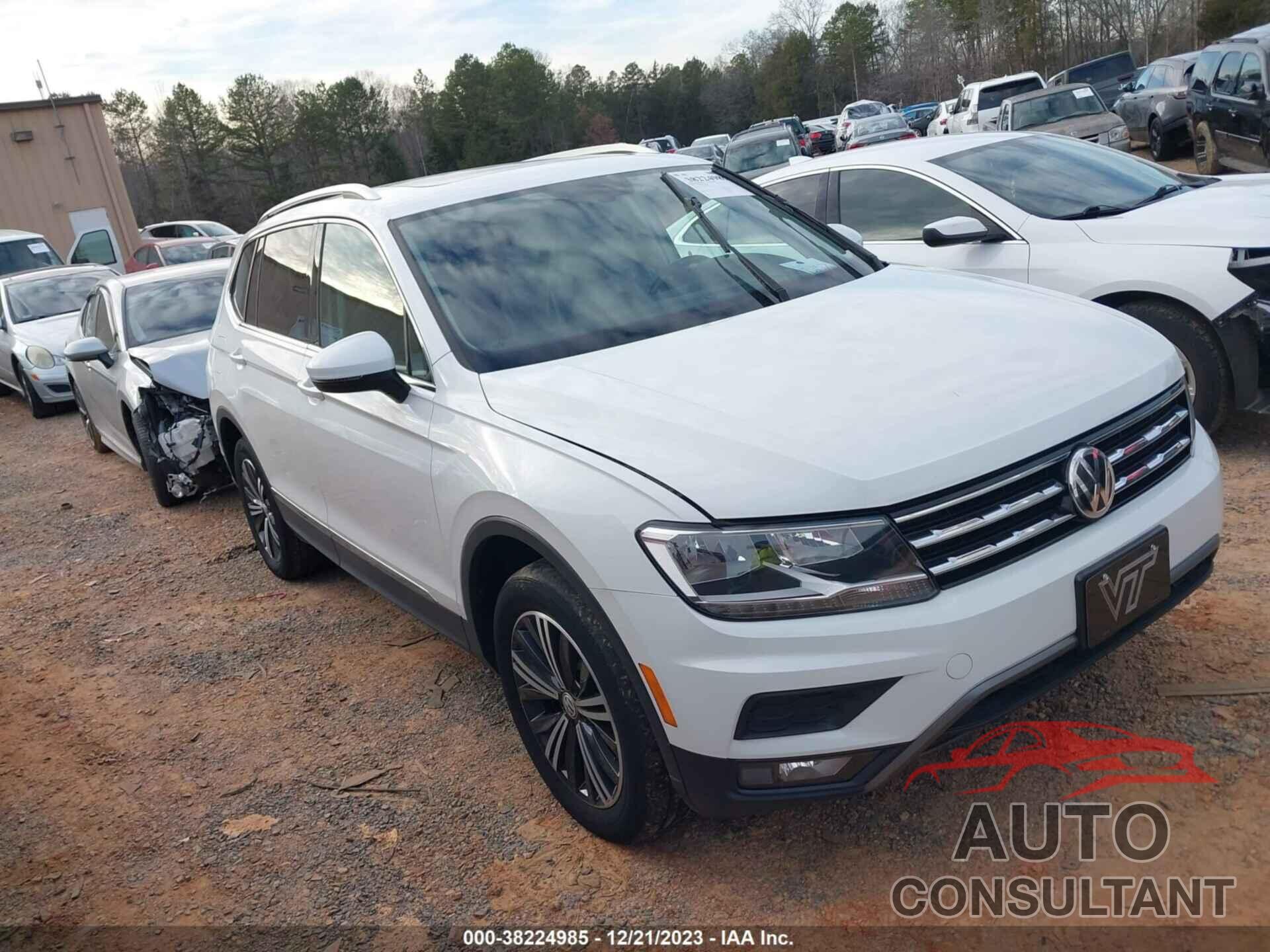 VOLKSWAGEN TIGUAN 2018 - 3VV2B7AXXJM098641