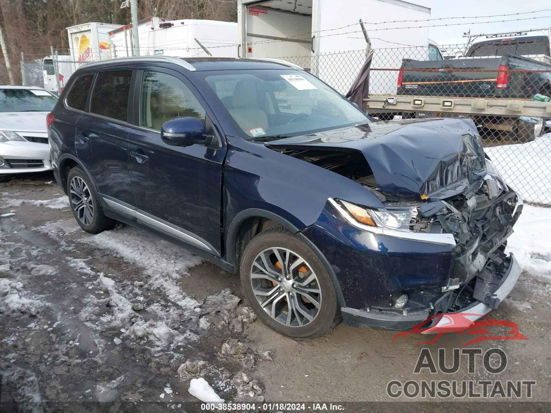 MITSUBISHI OUTLANDER 2018 - JA4AZ3A38JJ000256