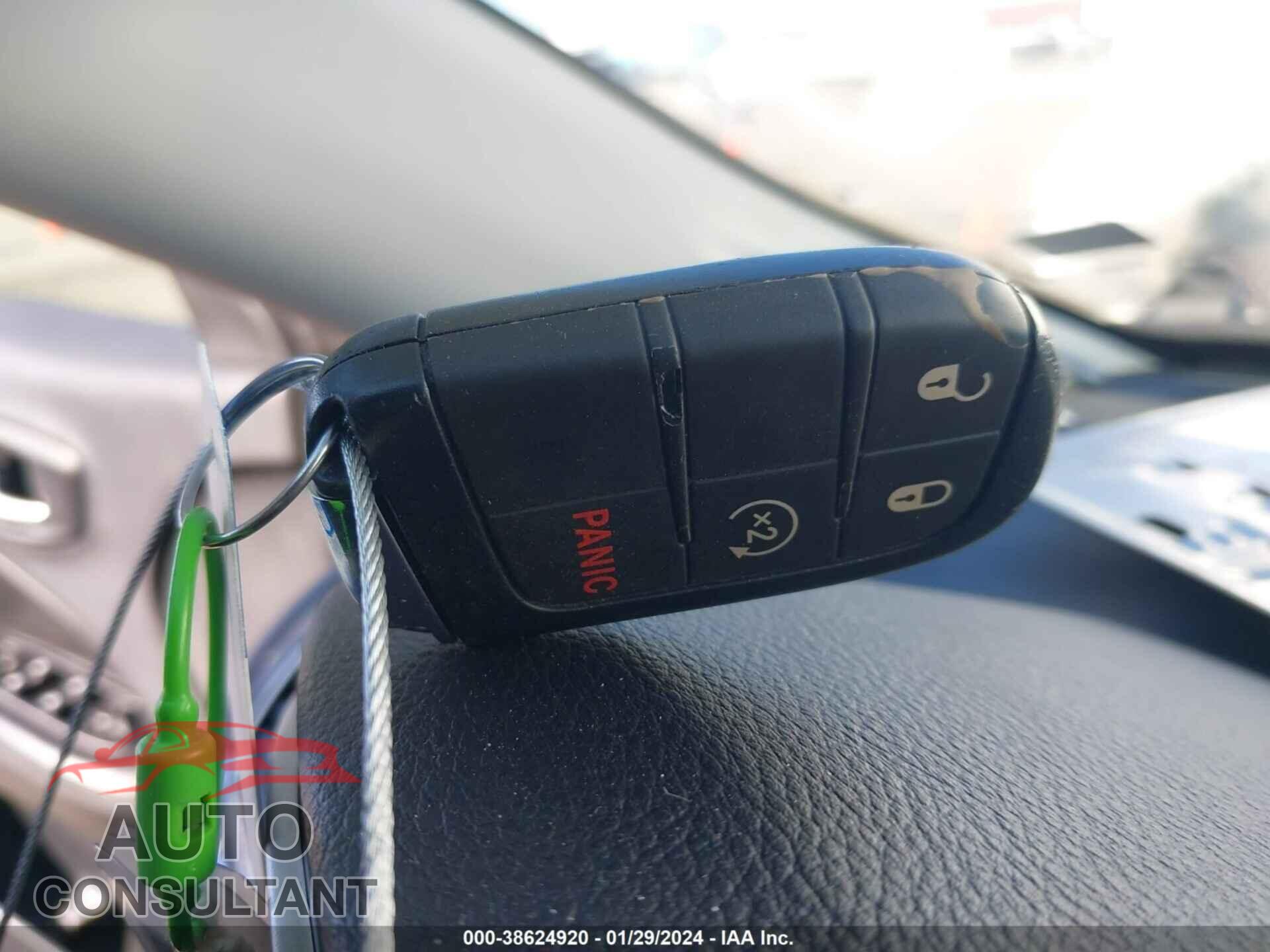 JEEP COMPASS 2021 - 3C4NJDBB8MT603232