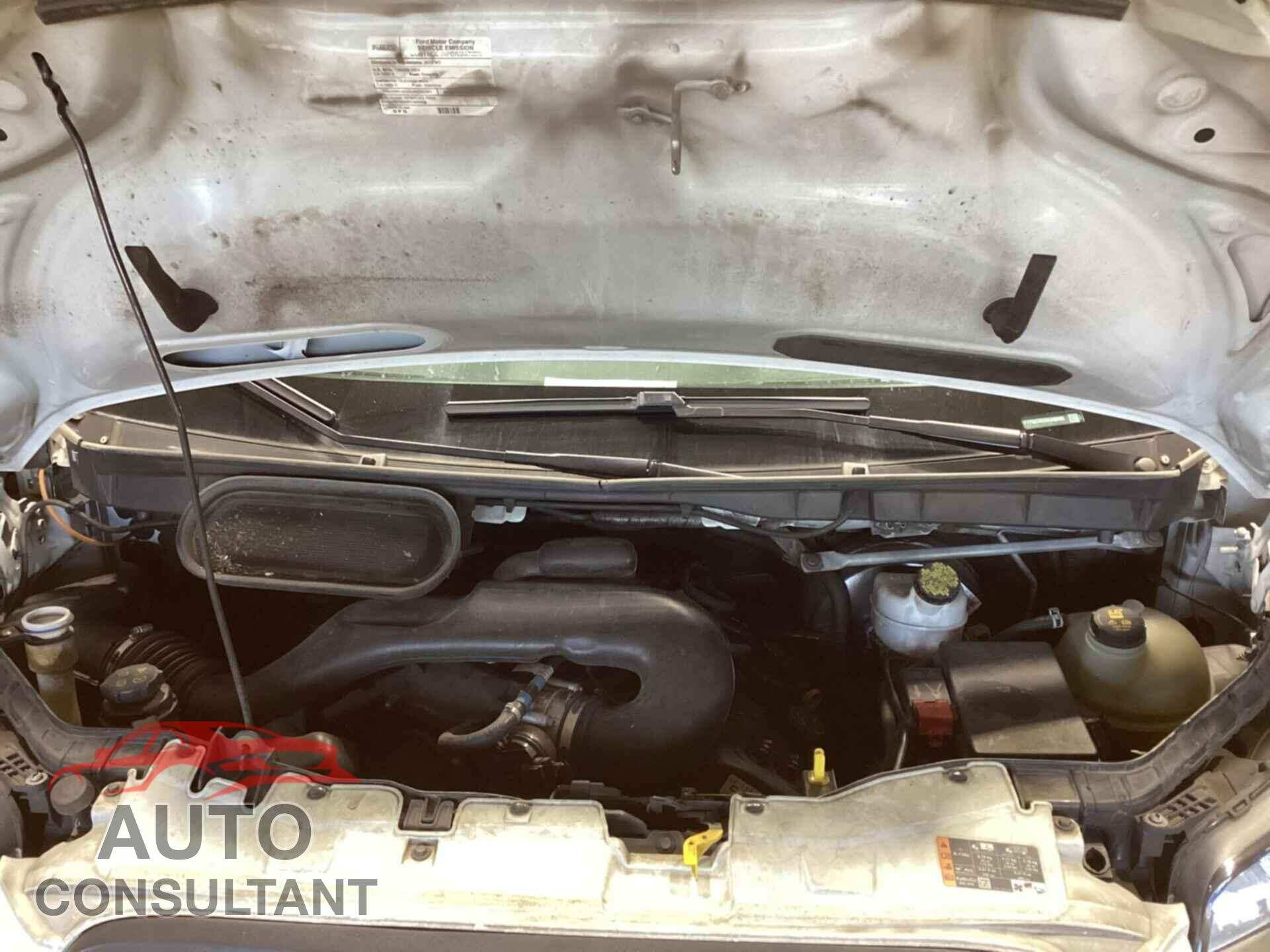 FORD TRANSIT 2019 - 1FTYR2CMXKKA80305