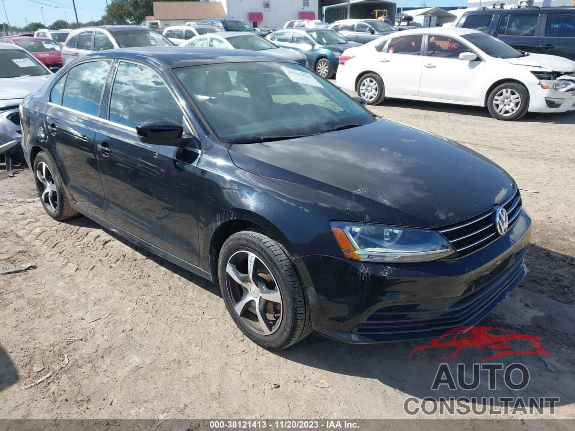 VOLKSWAGEN JETTA 2017 - 3VW2B7AJ4HM377195