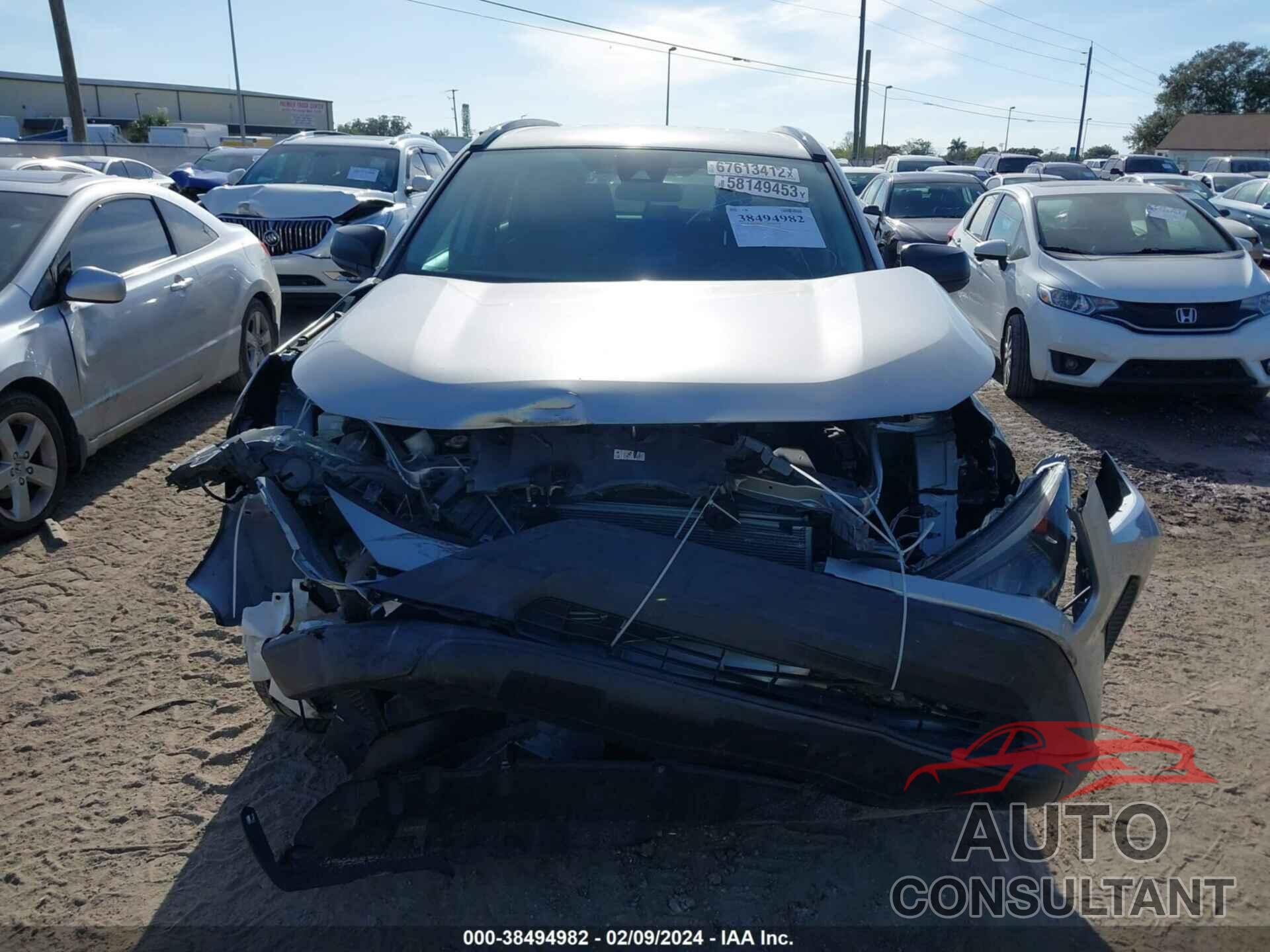 TOYOTA RAV4 2019 - 2T3H1RFV1KW043784