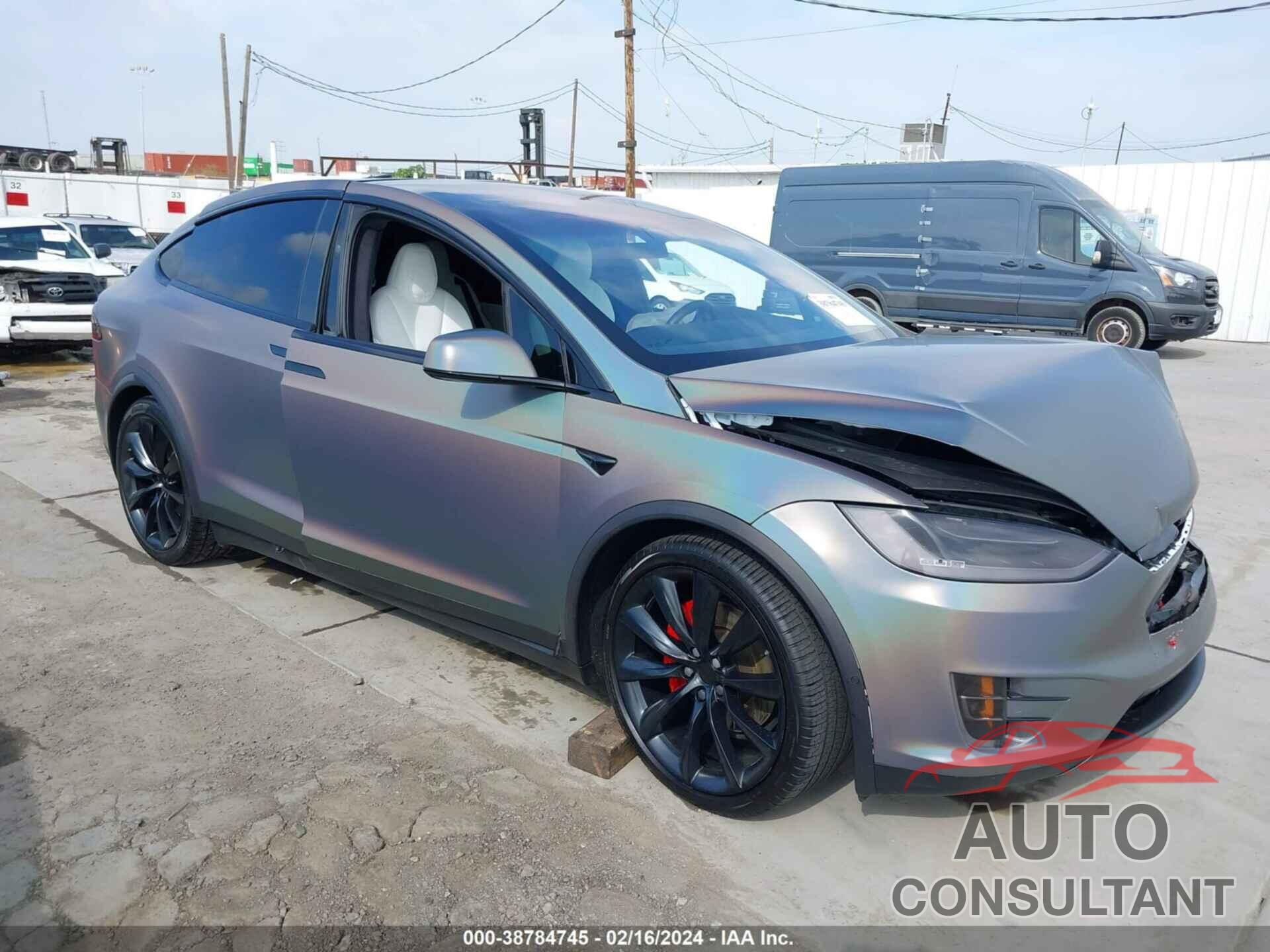 TESLA MODEL X 2020 - 5YJXCBE40LF244430