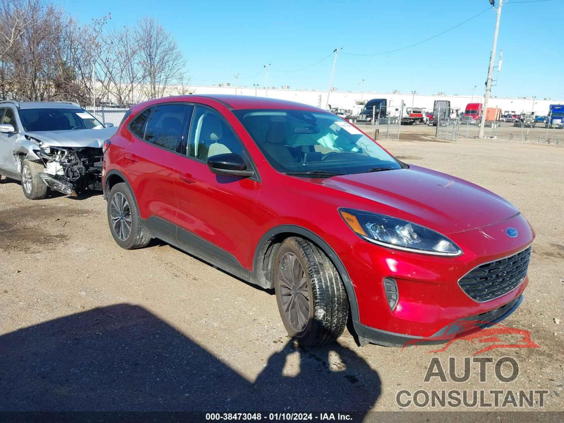 FORD ESCAPE 2021 - 1FMCU0G61MUB06611