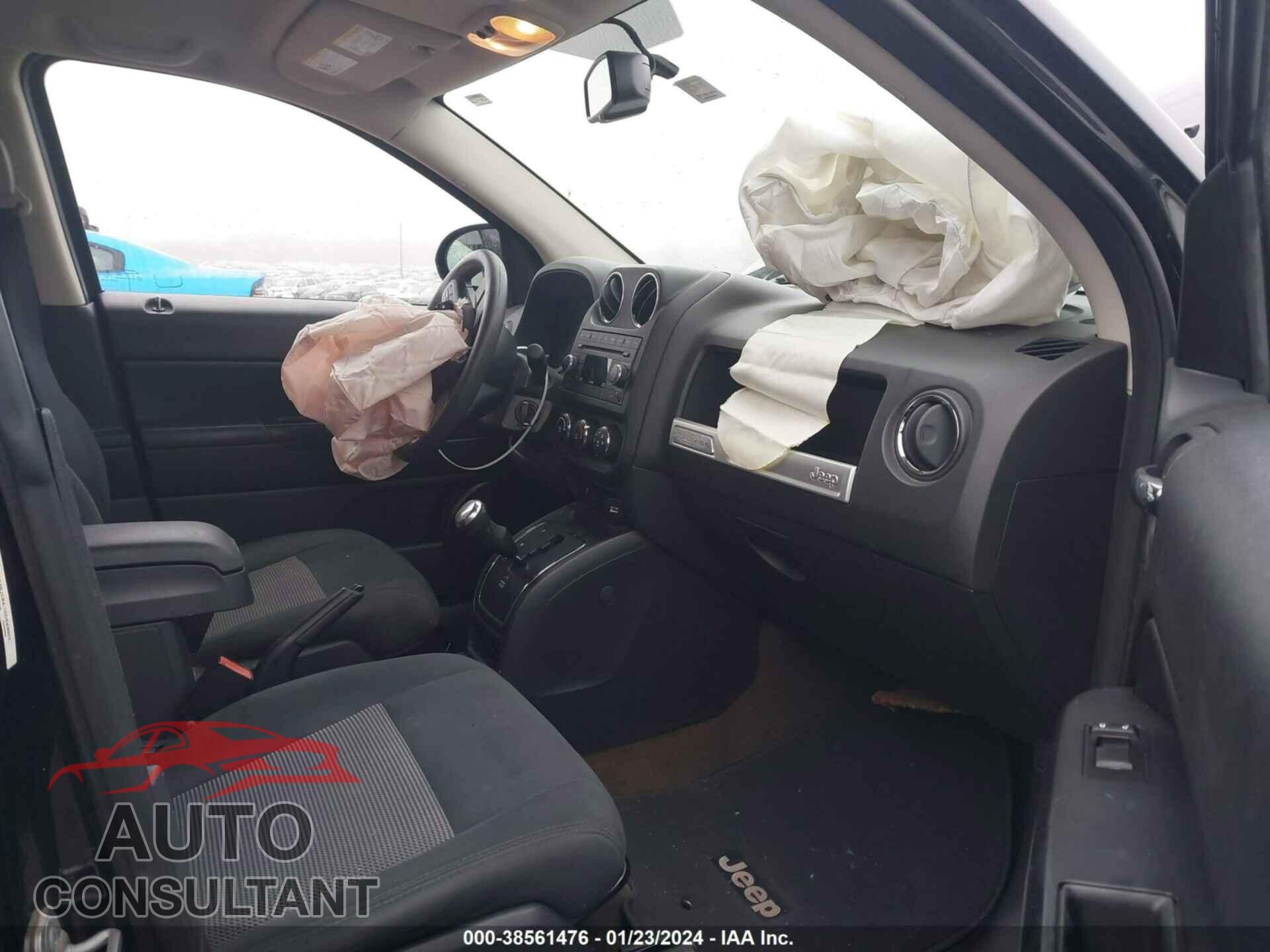 JEEP COMPASS 2016 - 1C4NJCBA1GD643003