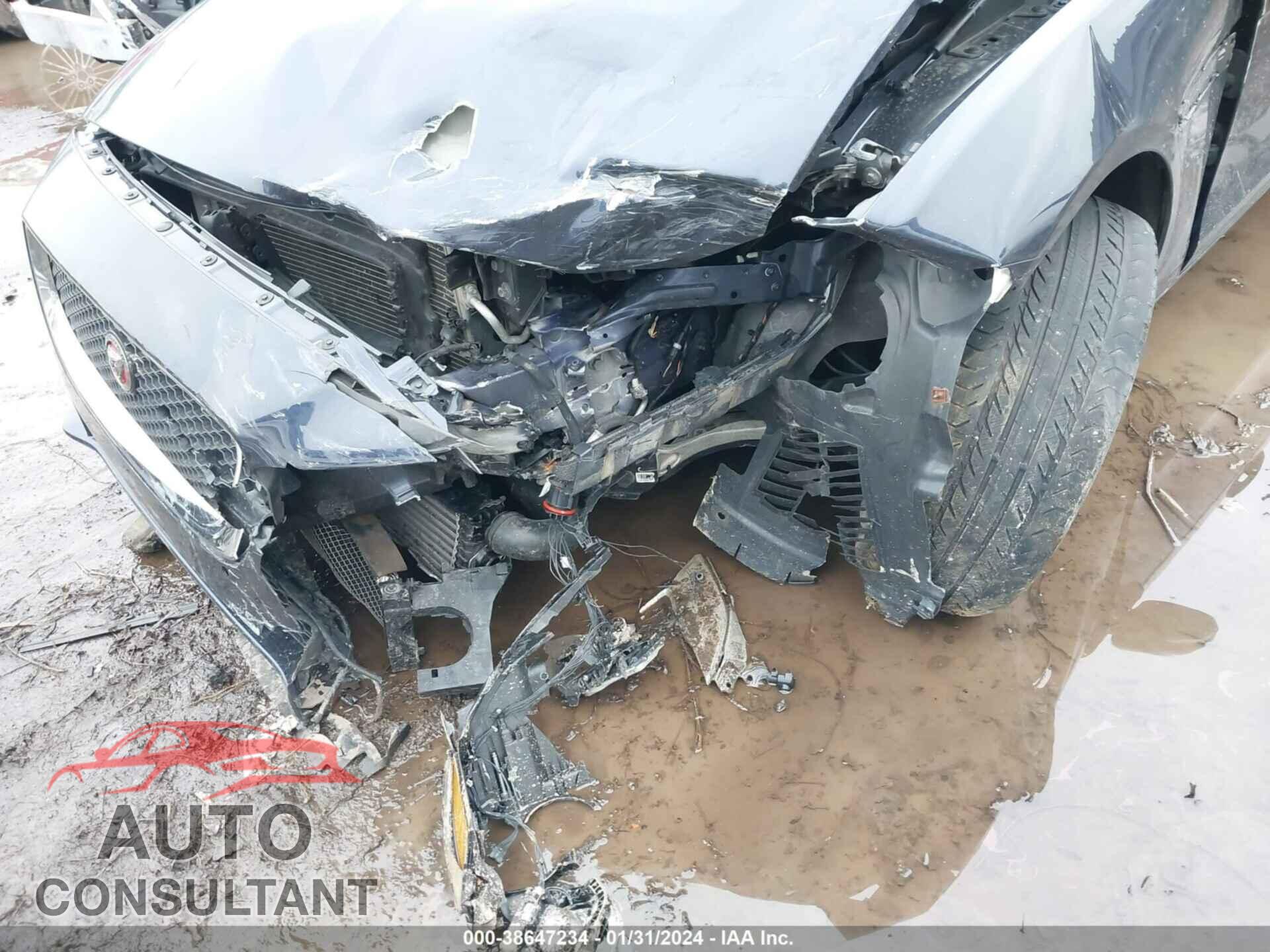 JAGUAR XE 2017 - SAJAD4BG7HA962278