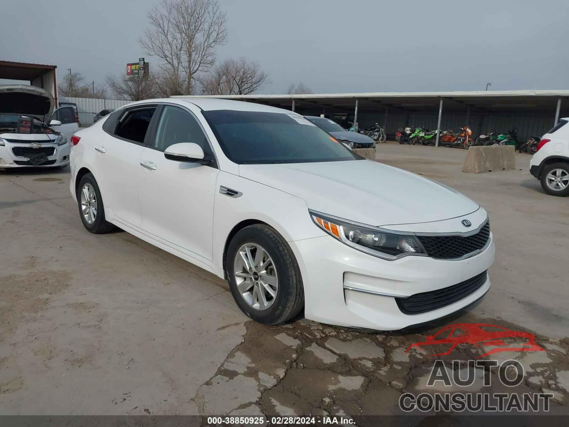 KIA OPTIMA 2018 - 5XXGT4L38JG205889
