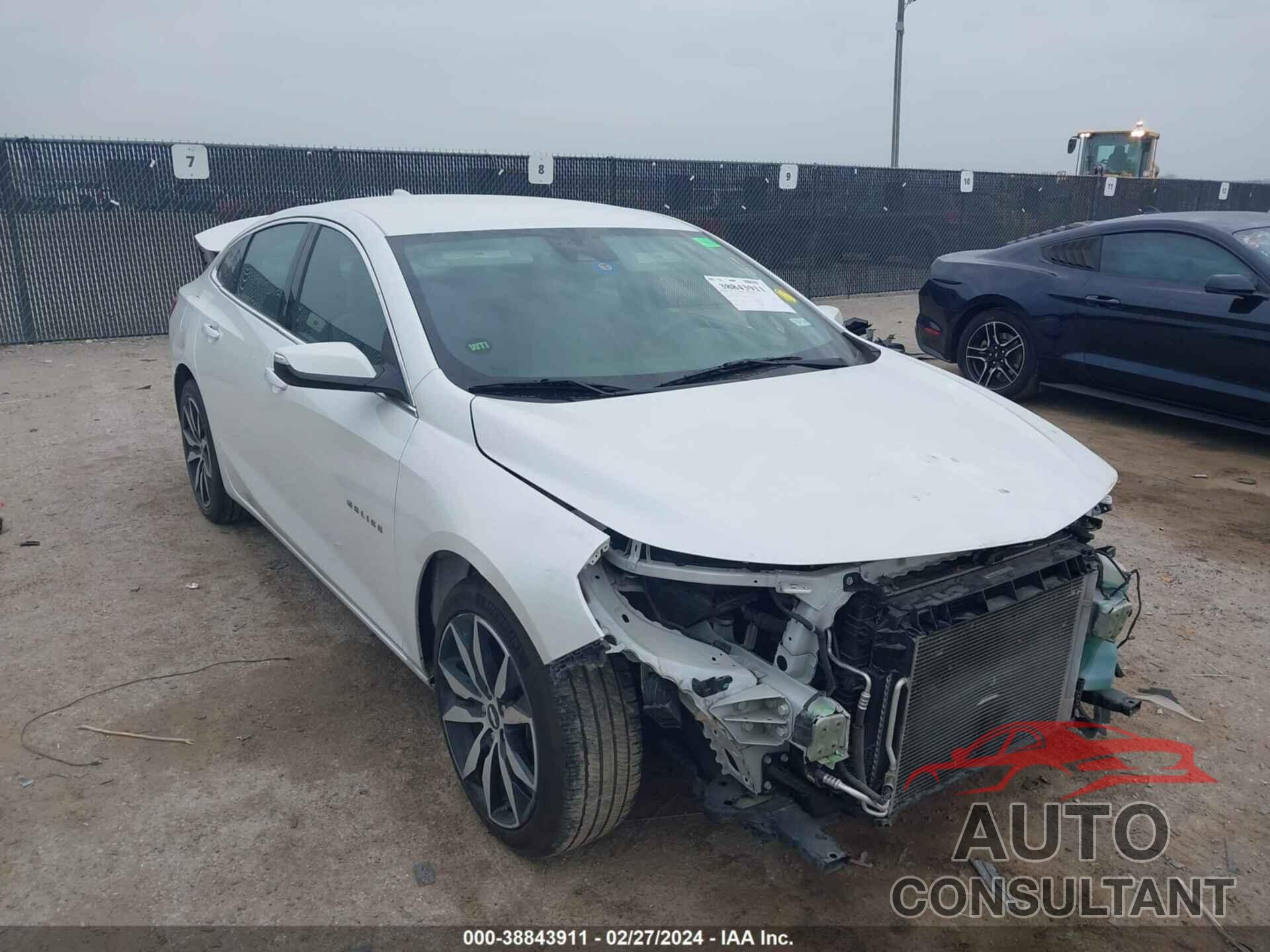 CHEVROLET MALIBU 2016 - 1G1ZF5SX4GF178457