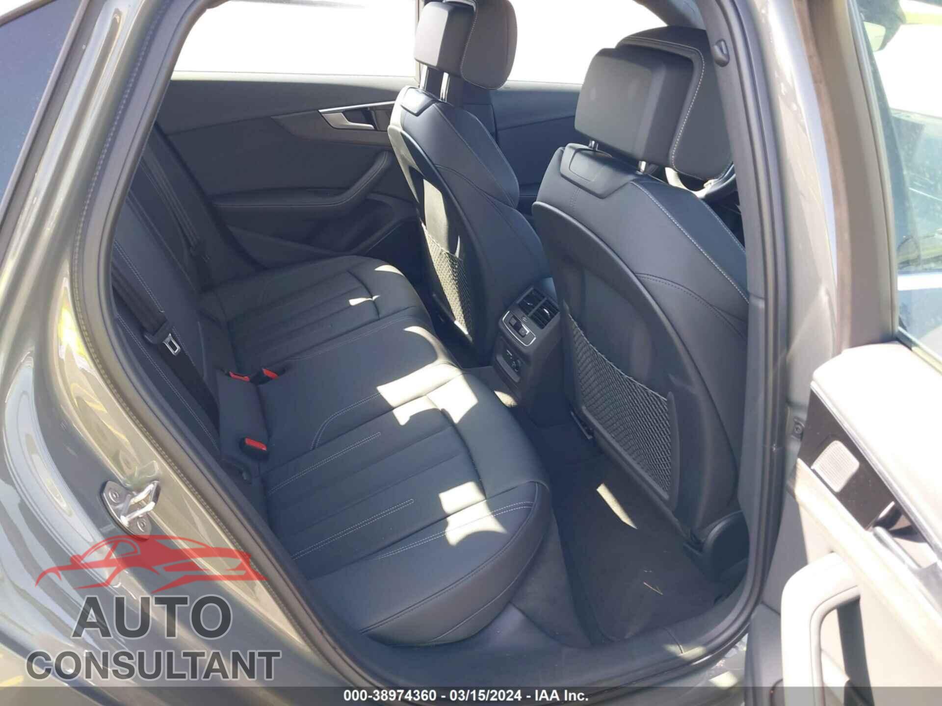 AUDI A4 2024 - WAUEAAF48RN003938