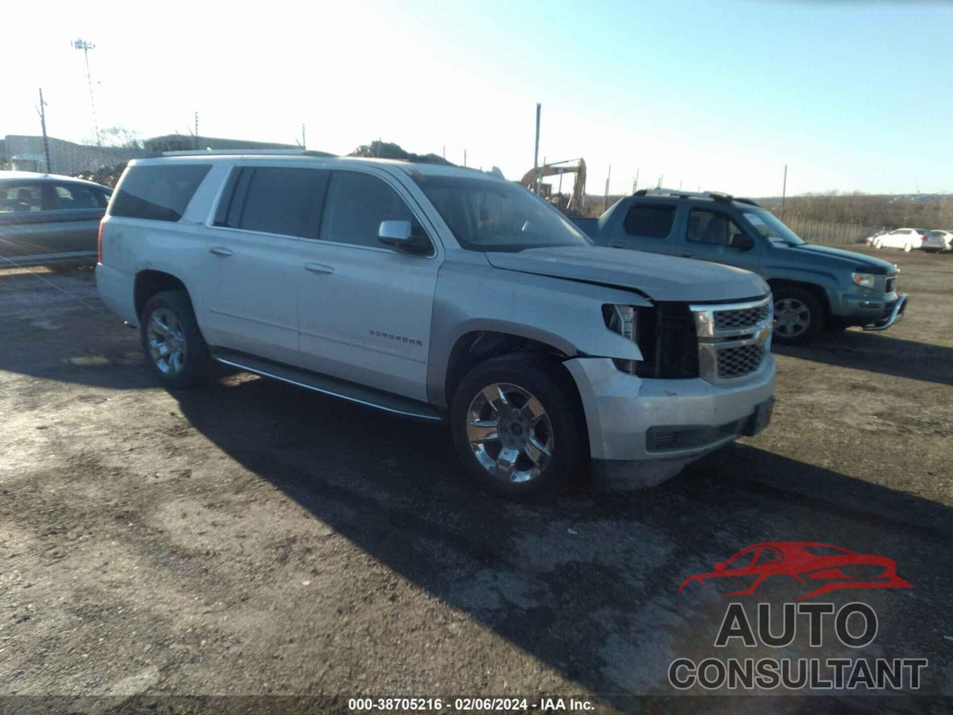 CHEVROLET SUBURBAN 2016 - 1GNSKJKC5GR349135