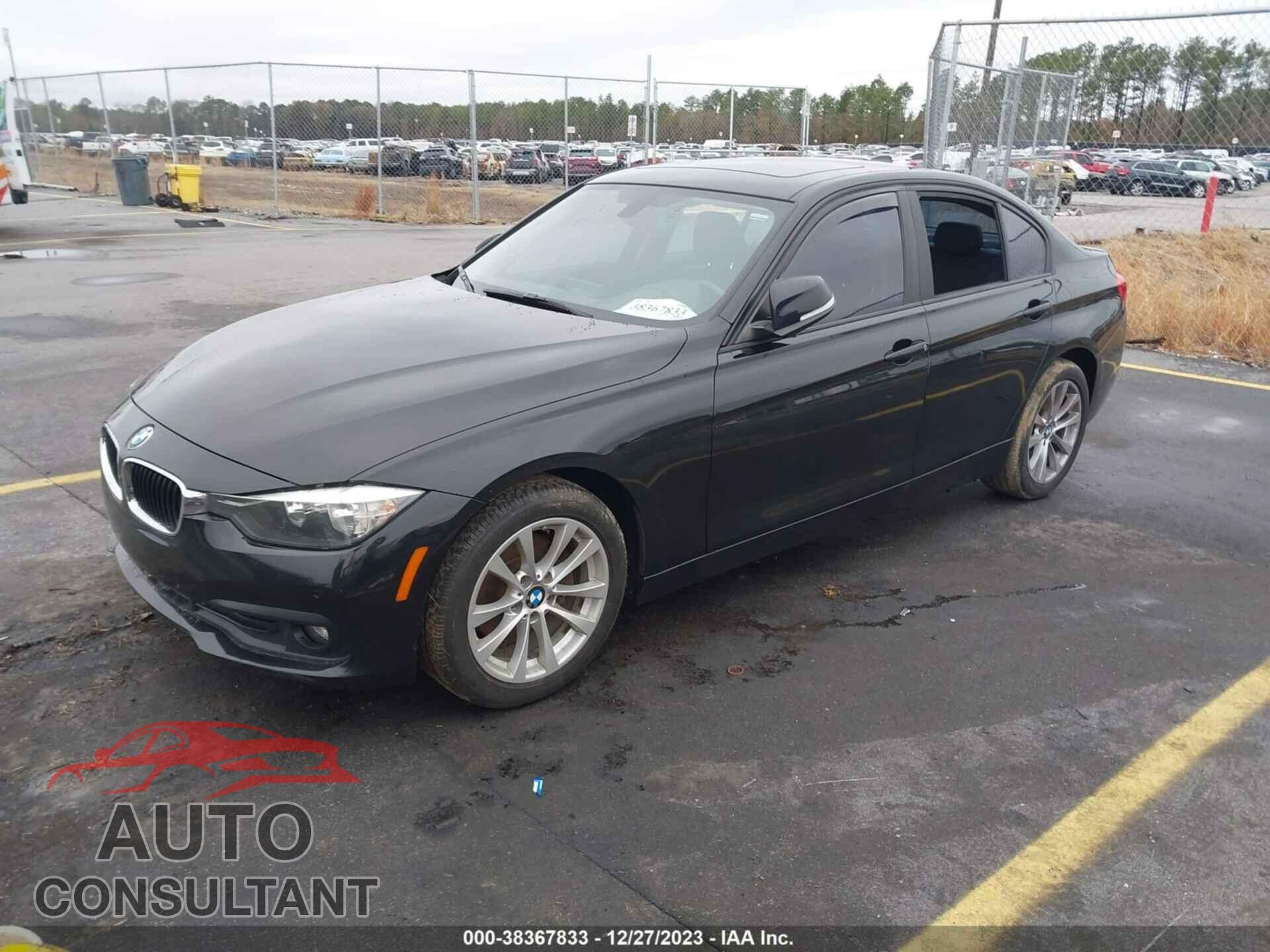 BMW 320I 2016 - WBA8E5G57GNU20139