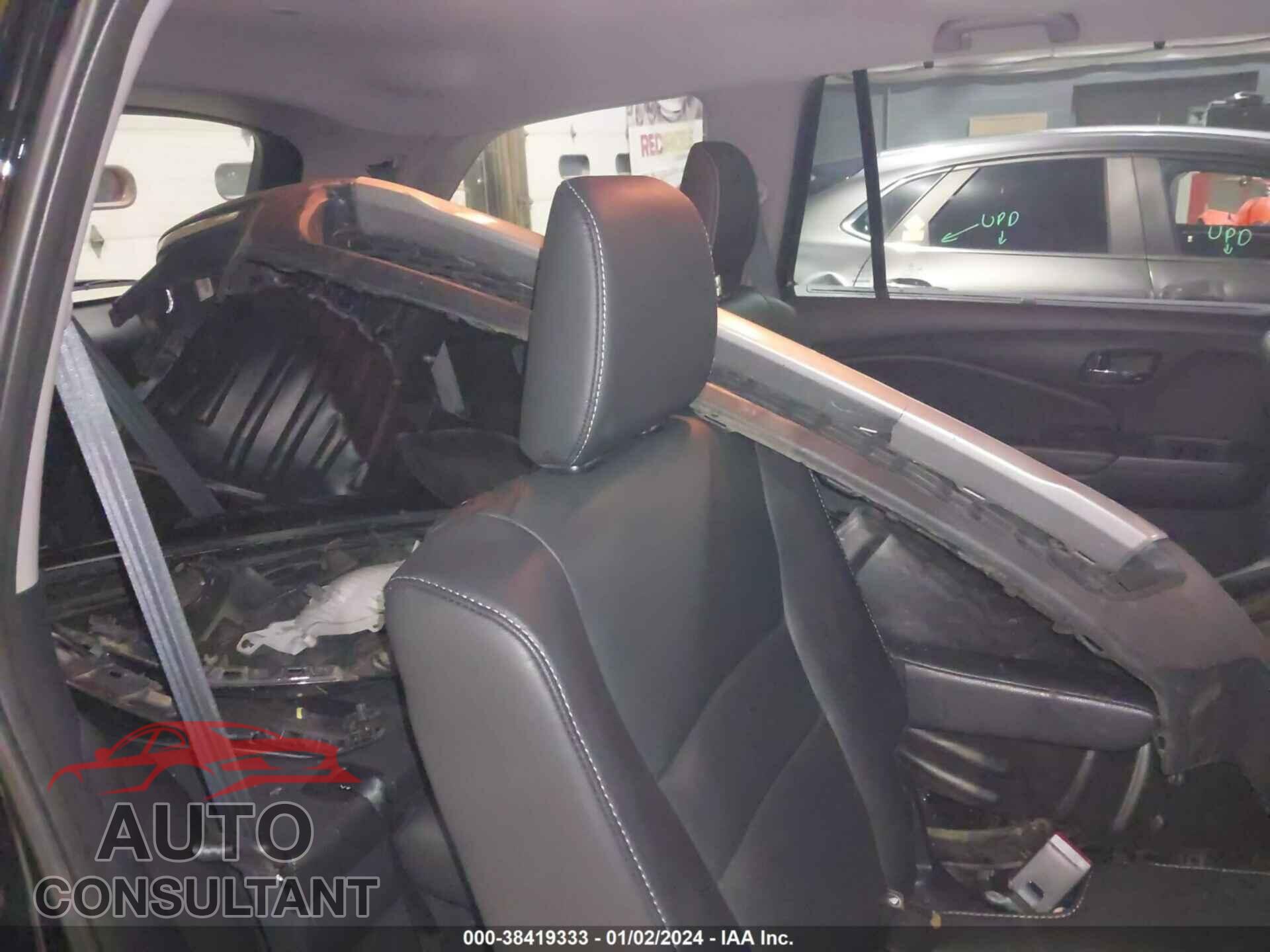 HONDA PILOT 2020 - 5FNYF6H63LB032301