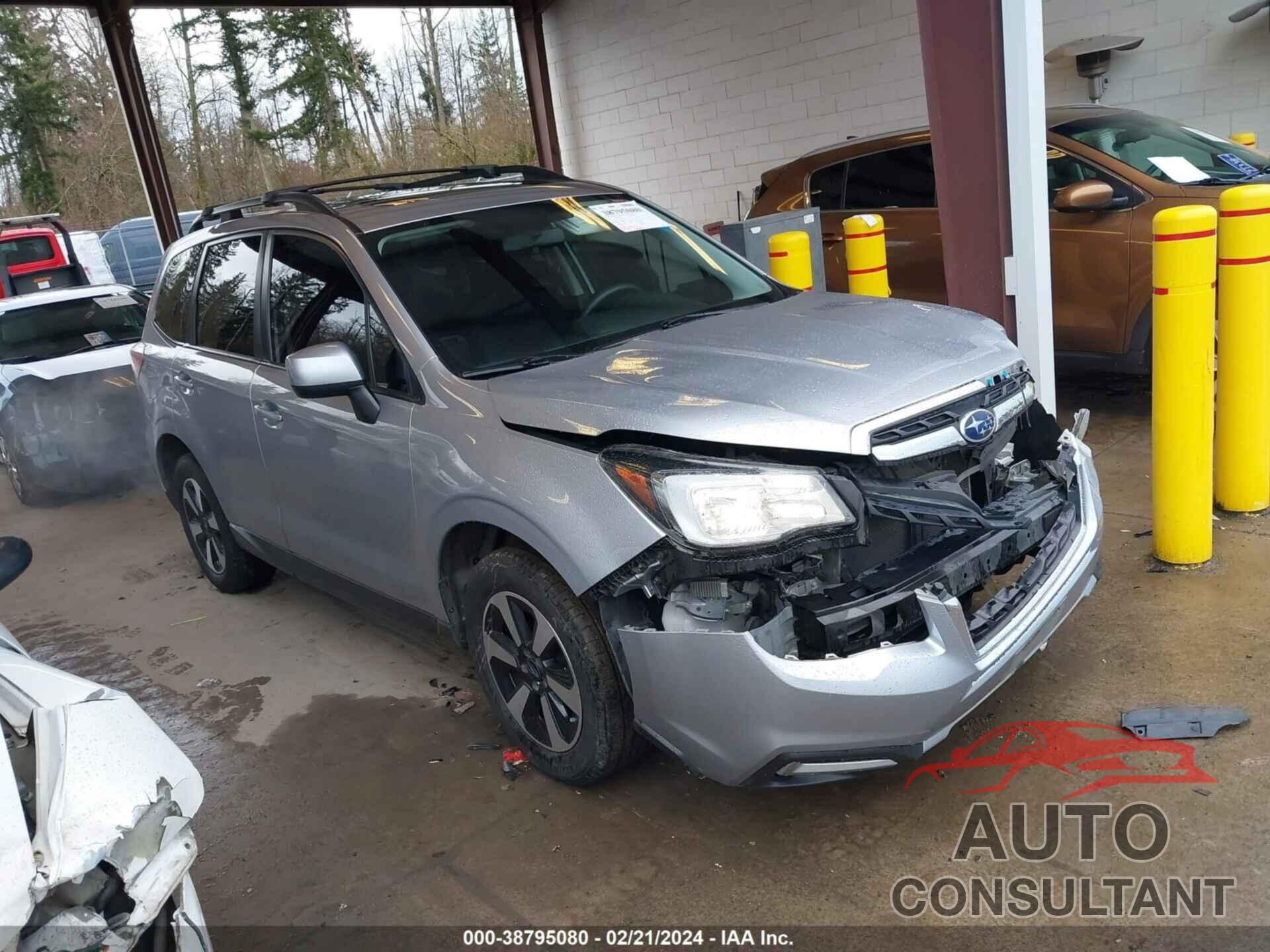 SUBARU FORESTER 2017 - JF2SJAECXHH509395