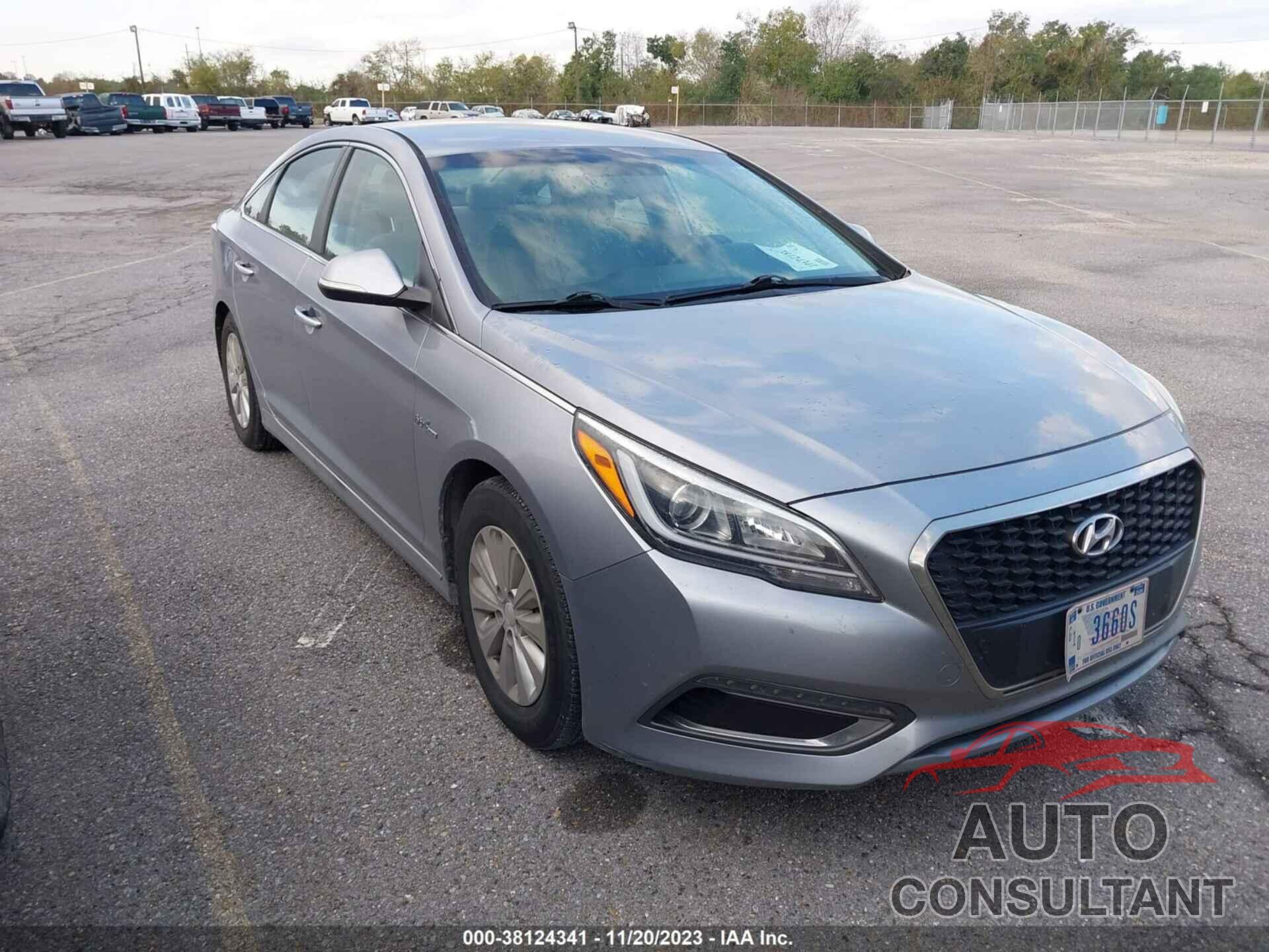 HYUNDAI SONATA HYBRID 2016 - KMHE24L11GA039112