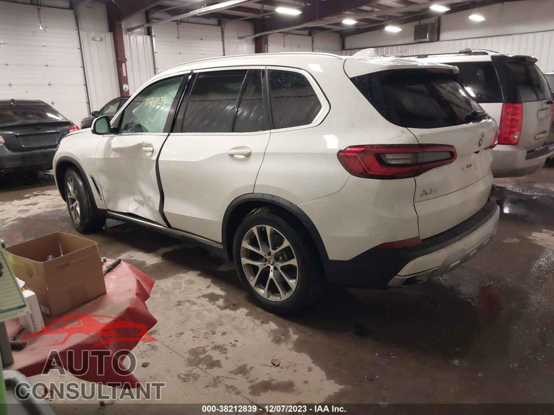 BMW X5 2019 - 5UXCR6C52KLL04427