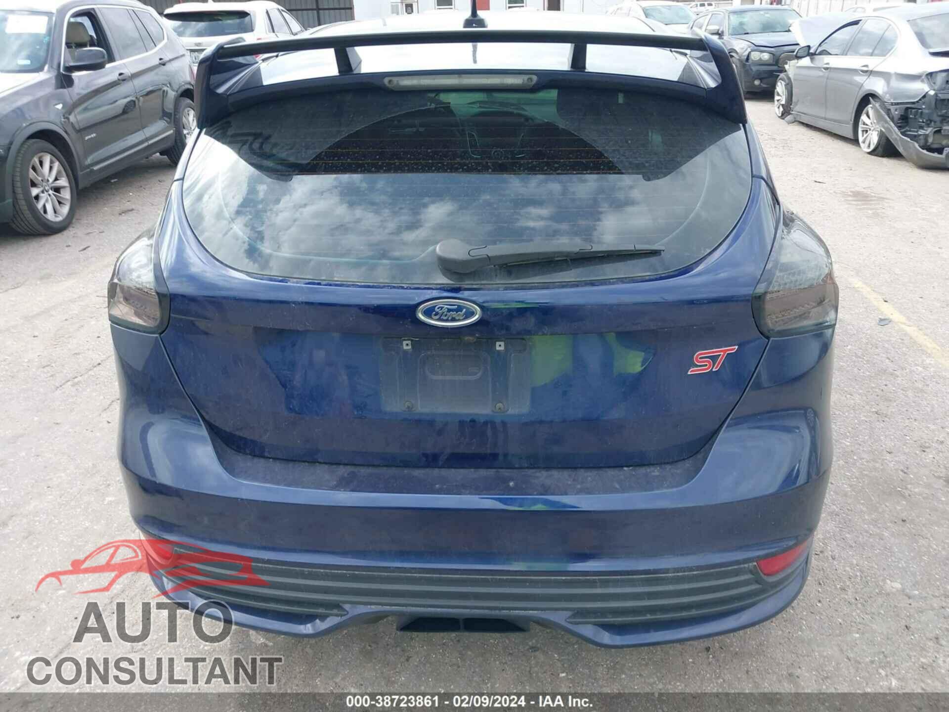 FORD FOCUS ST 2016 - 1FADP3L99GL383198