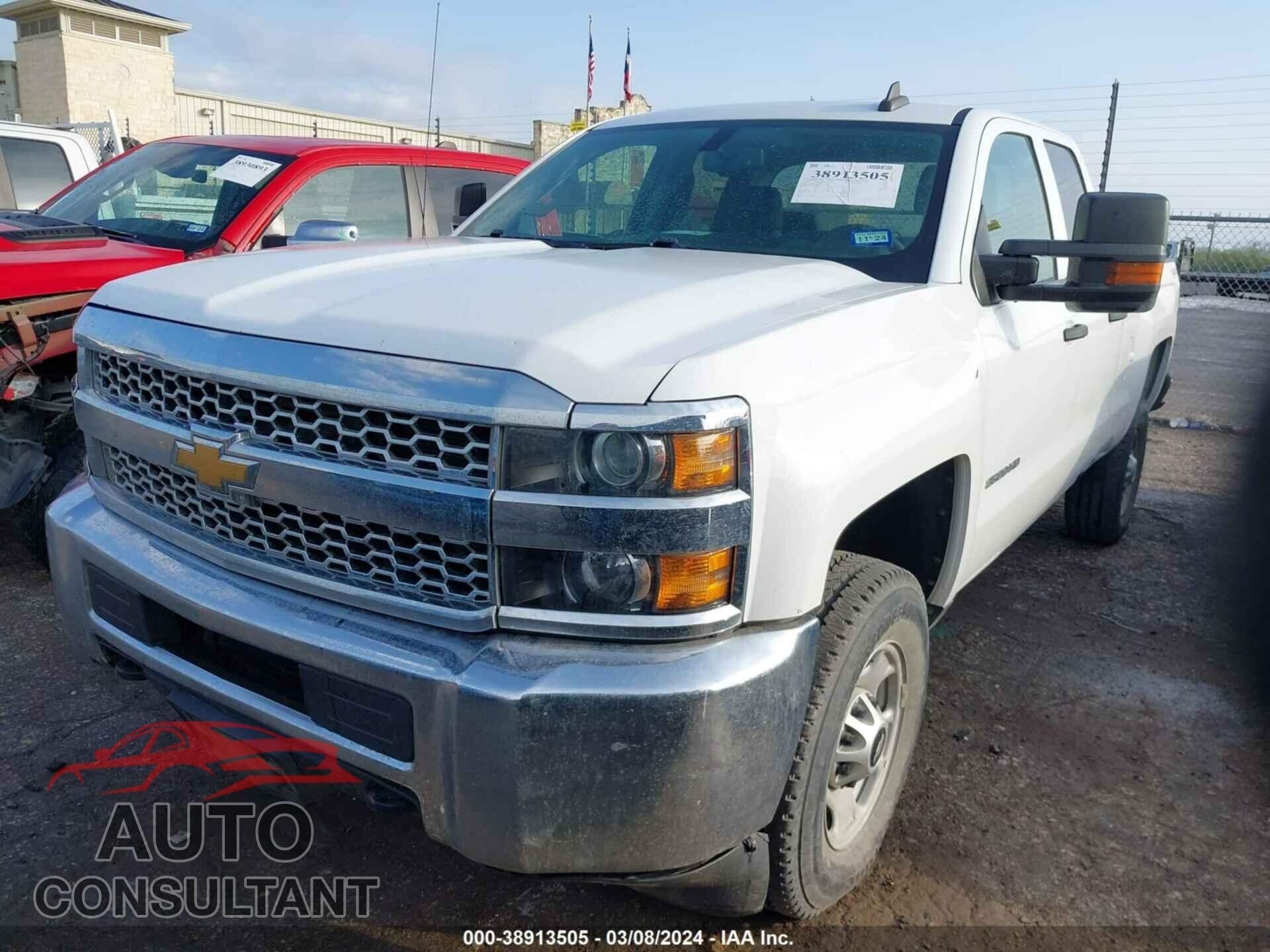 CHEVROLET SILVERADO 2019 - 2GC2KREG3K1207129