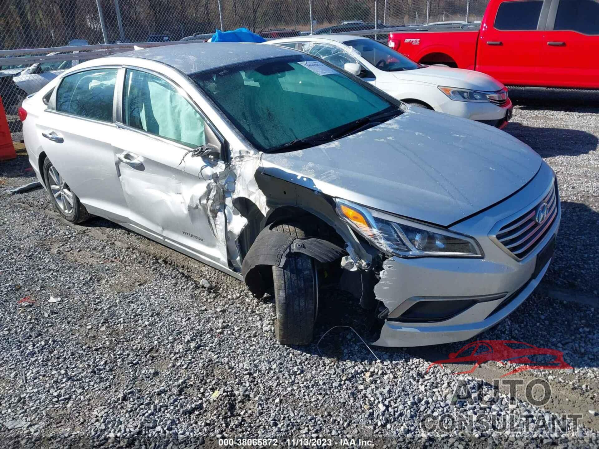 HYUNDAI SONATA 2017 - 5NPE24AF2HH536117