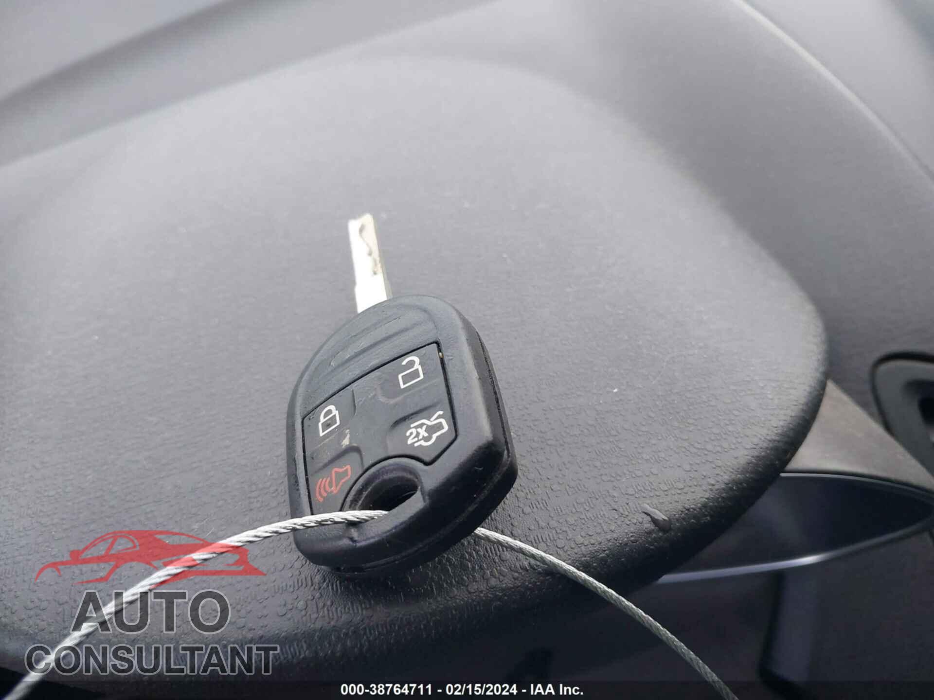 FORD FIESTA 2017 - 3FADP4EJ4HM163397
