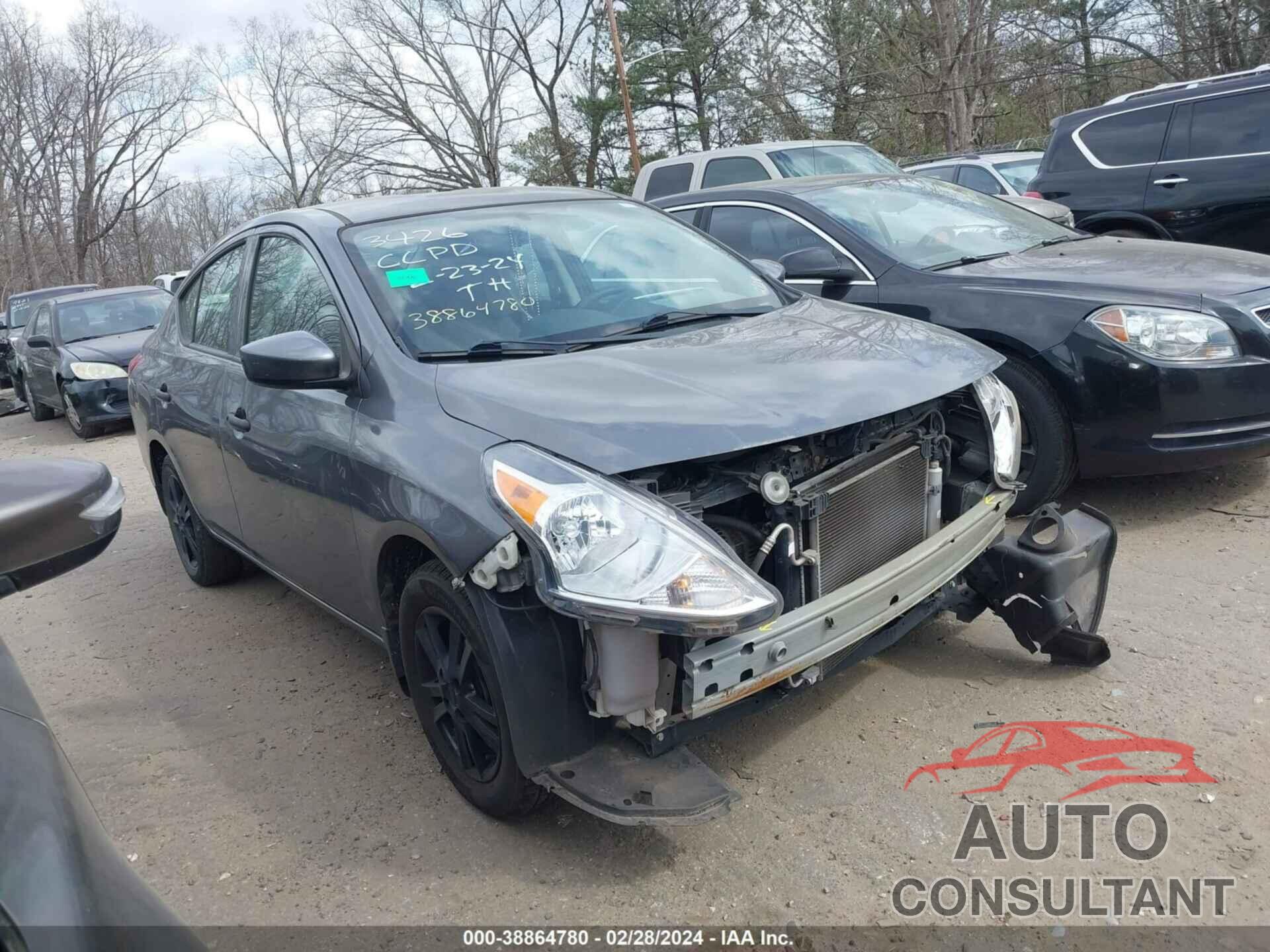 NISSAN VERSA 2018 - 3N1CN7AP8JL833426