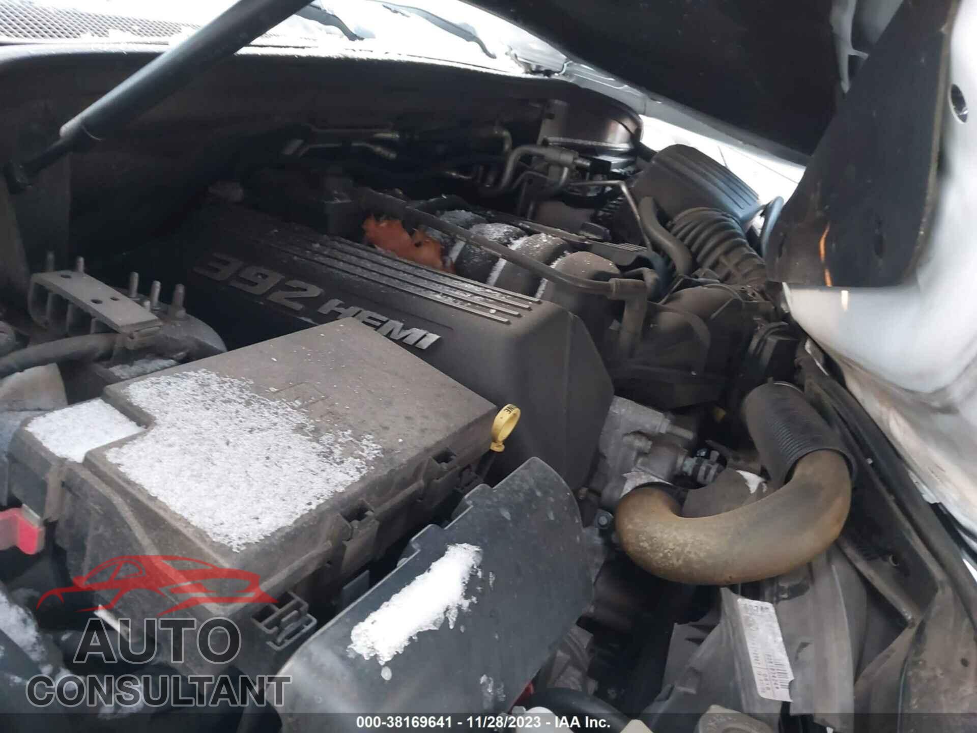 DODGE DURANGO 2018 - 1C4SDJGJ5JC366635