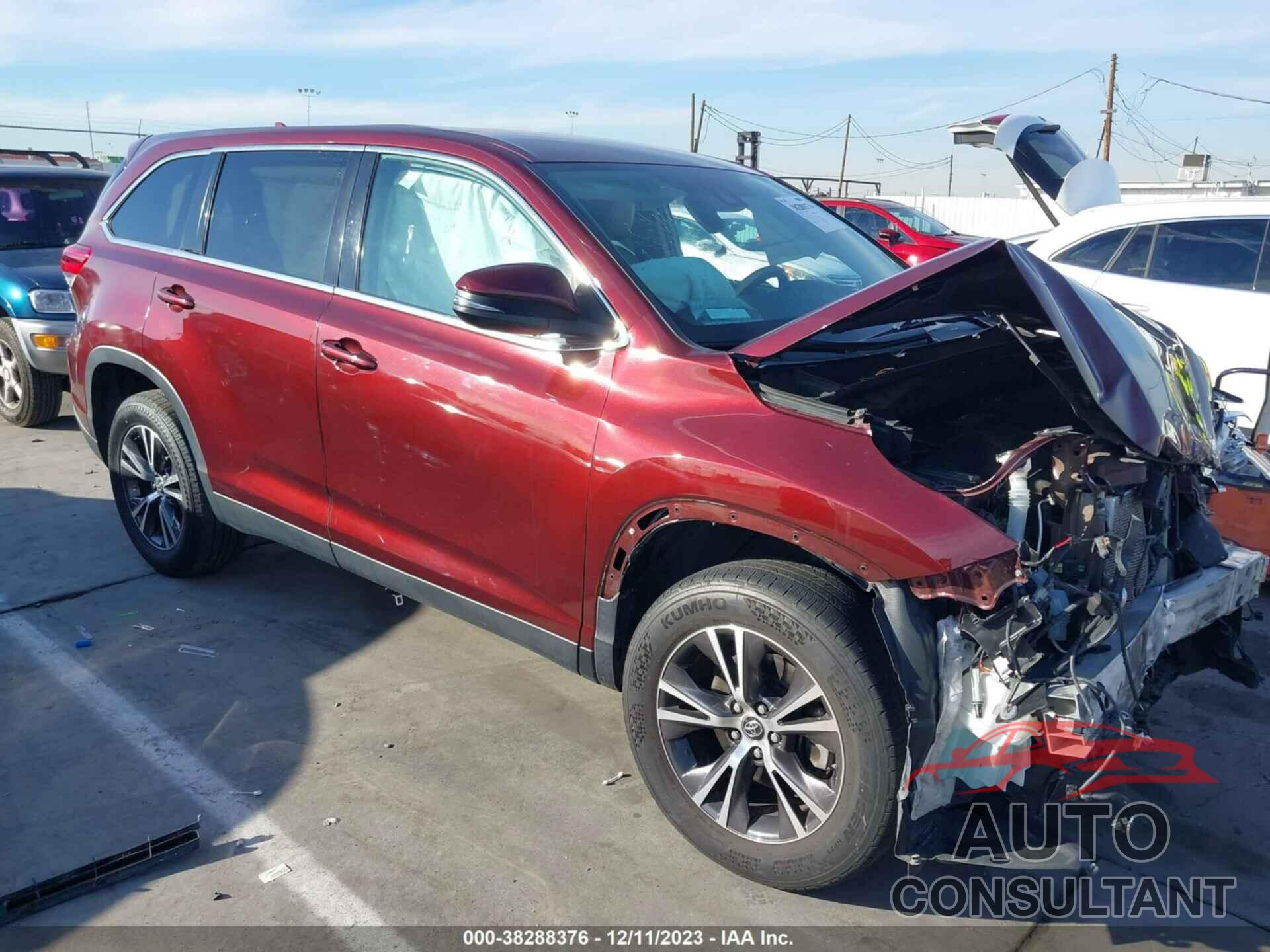 TOYOTA HIGHLANDER 2019 - 5TDZZRFH5KS291402