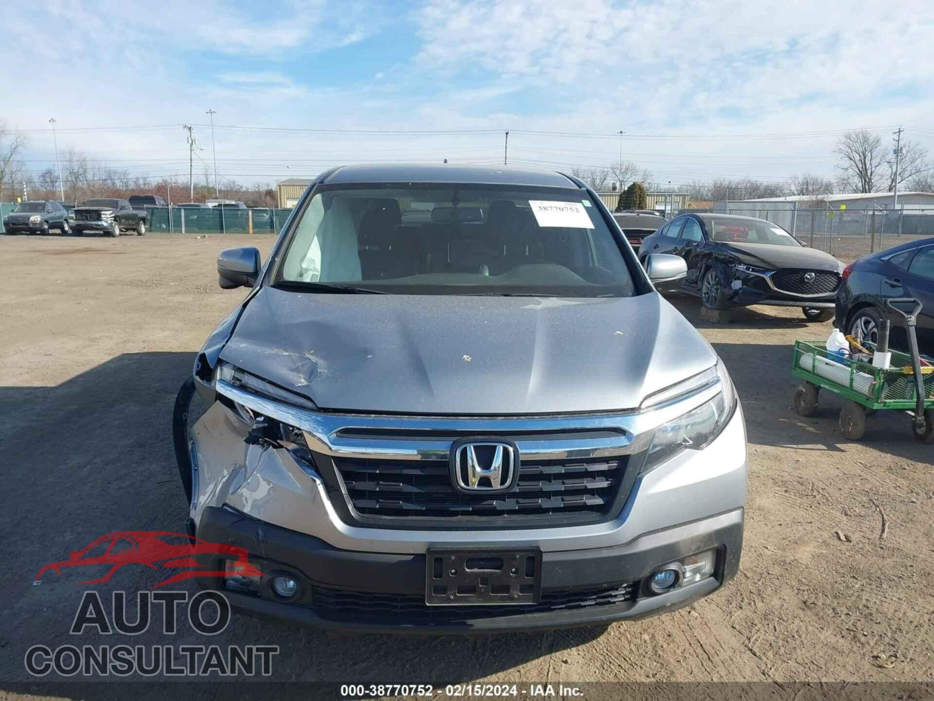 HONDA RIDGELINE 2017 - 5FPYK3F66HB008005