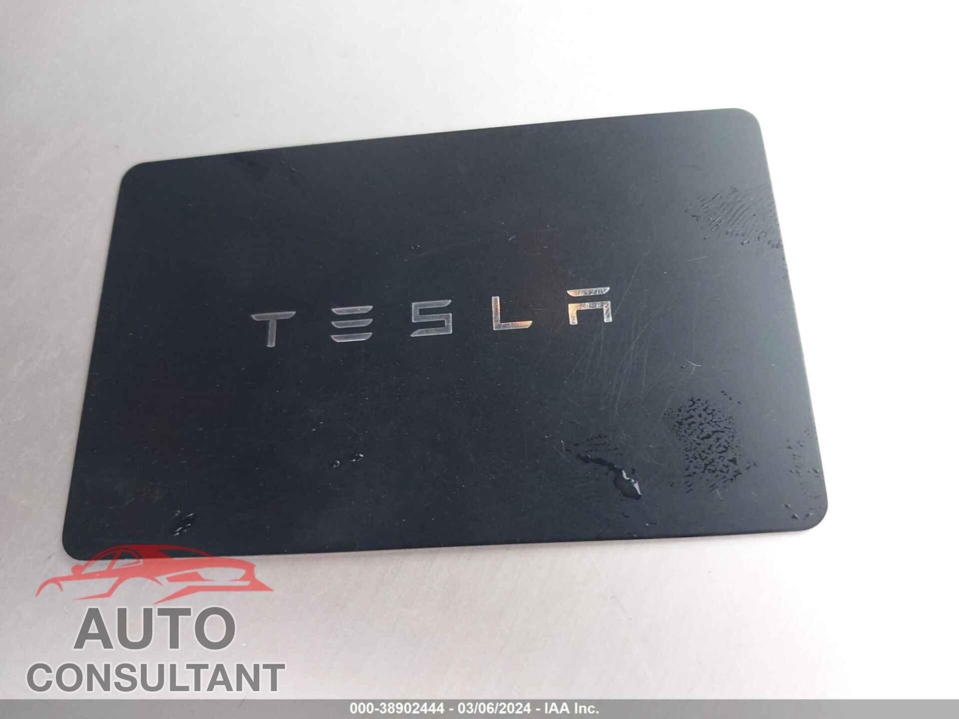 TESLA MODEL S 2023 - 5YJSA1E54PF499820