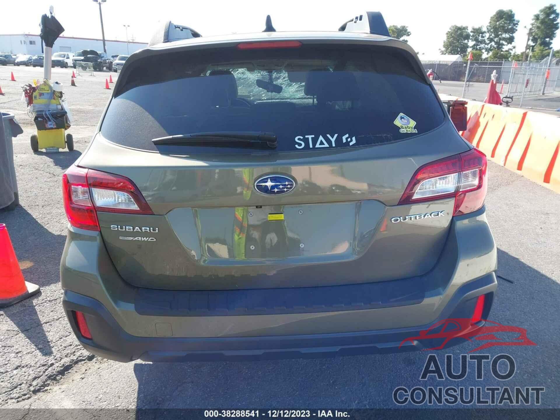 SUBARU OUTBACK 2018 - 4S4BSAFC1J3348041