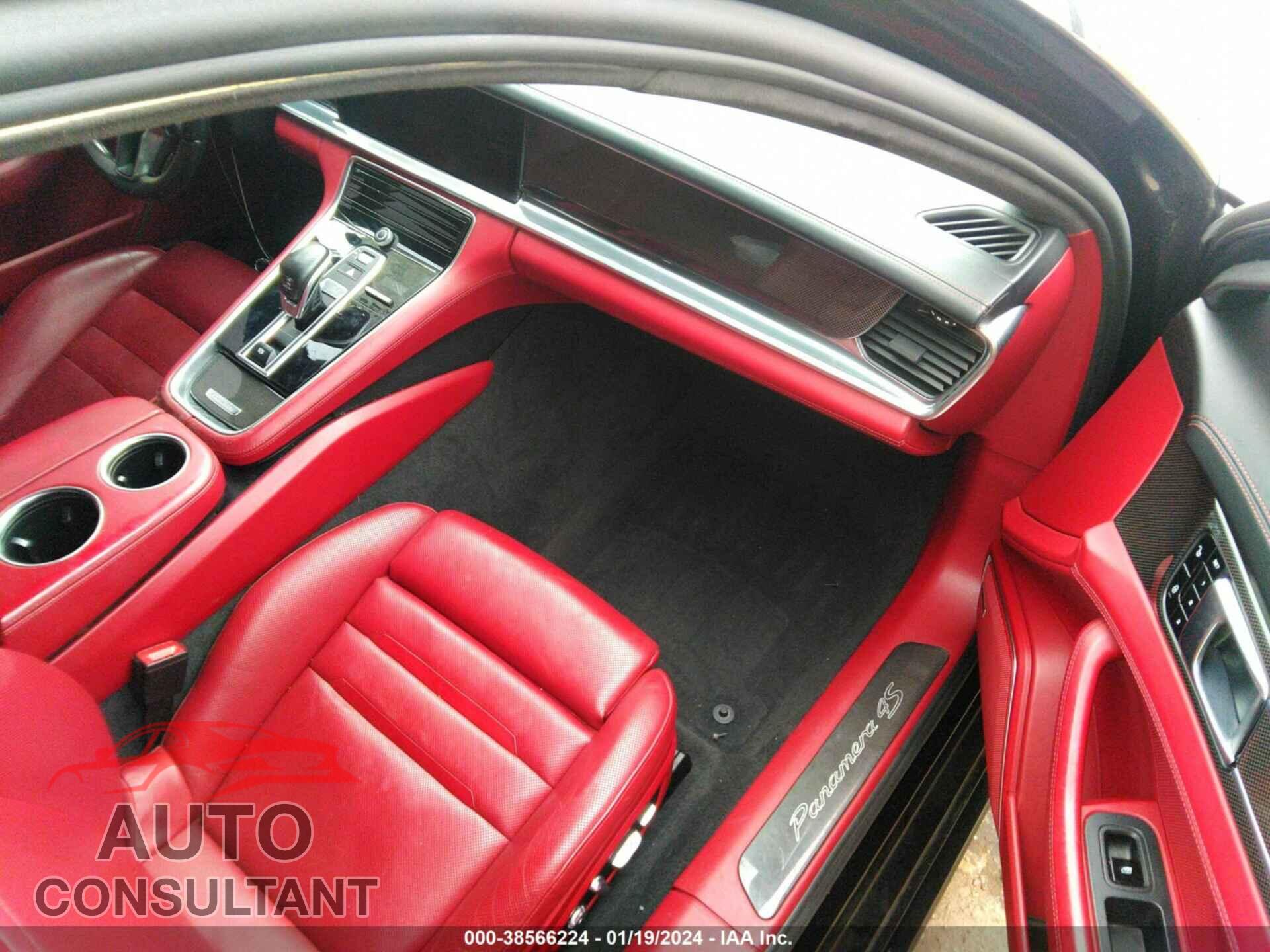 PORSCHE PANAMERA 2017 - WP0AB2A78HL121990