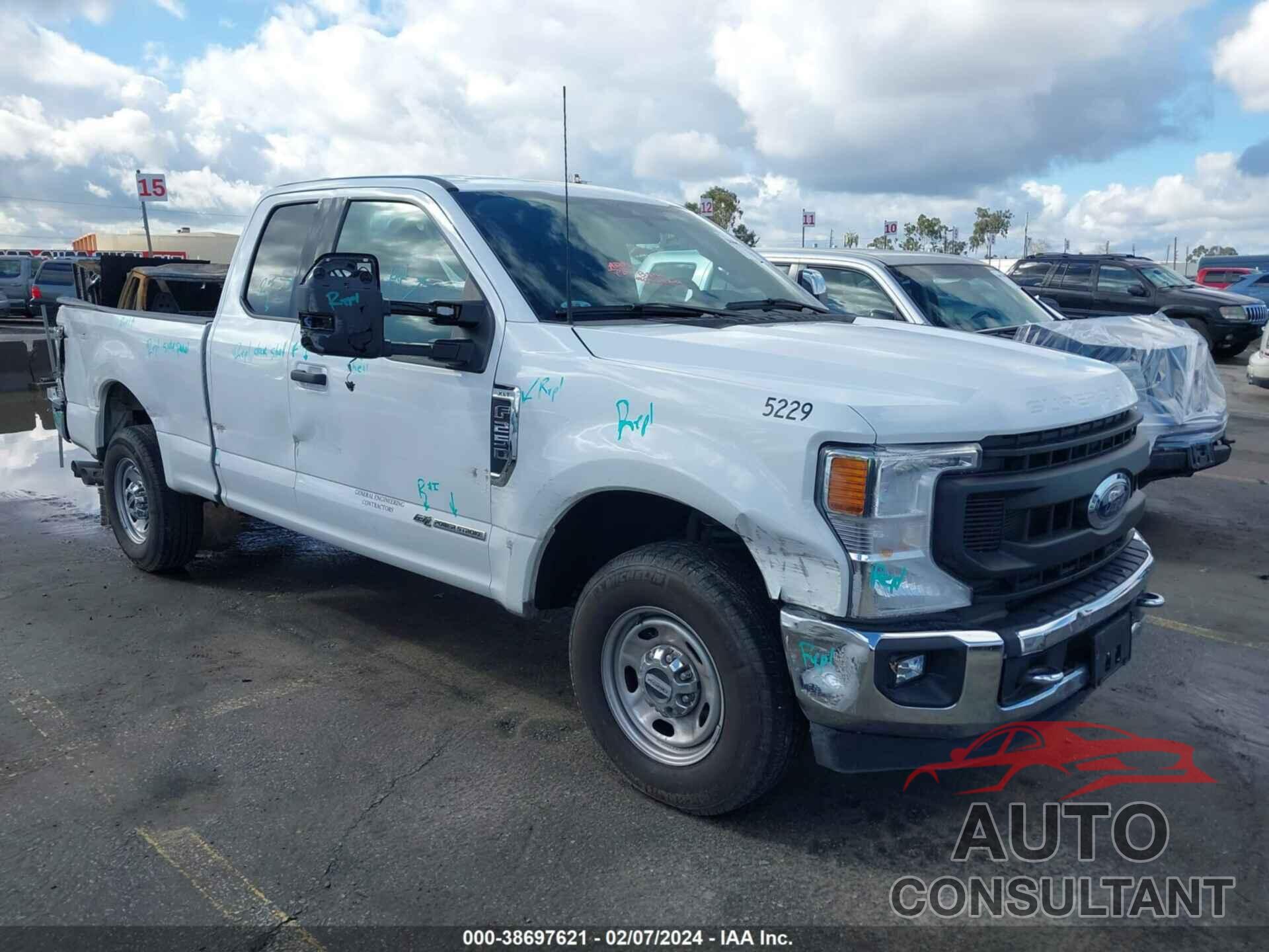 FORD F-250 2022 - 1FT7X2AT1NEC47715