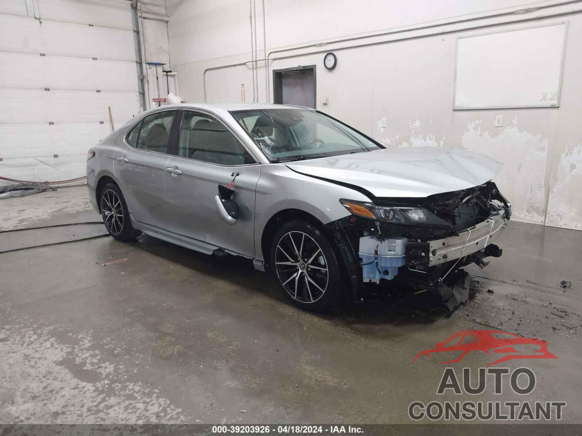 TOYOTA CAMRY 2021 - 4T1G11AK9MU553550